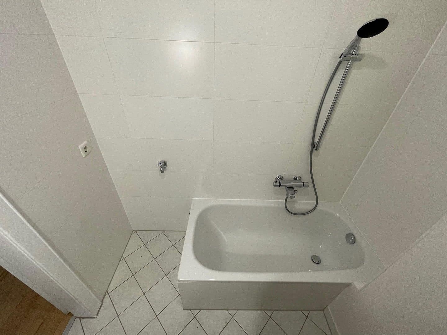 Prenájom bytu 2-izbový 49 m², Ziegelstr. 21, Wuppertal, Severné Porýnie - Westfálsko Prenájom bytu 2-izbový 49 m², Ziegelstr. 21, Wuppertal, Severné Porýnie - Westfálsko