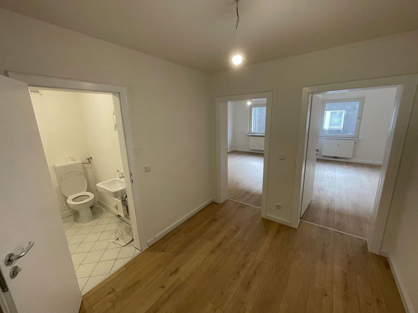 Prenájom bytu 2-izbový 49 m², Ziegelstr. 21, Wuppertal, Severné Porýnie - Westfálsko Prenájom bytu 2-izbový 49 m², Ziegelstr. 21, Wuppertal, Severné Porýnie - Westfálsko