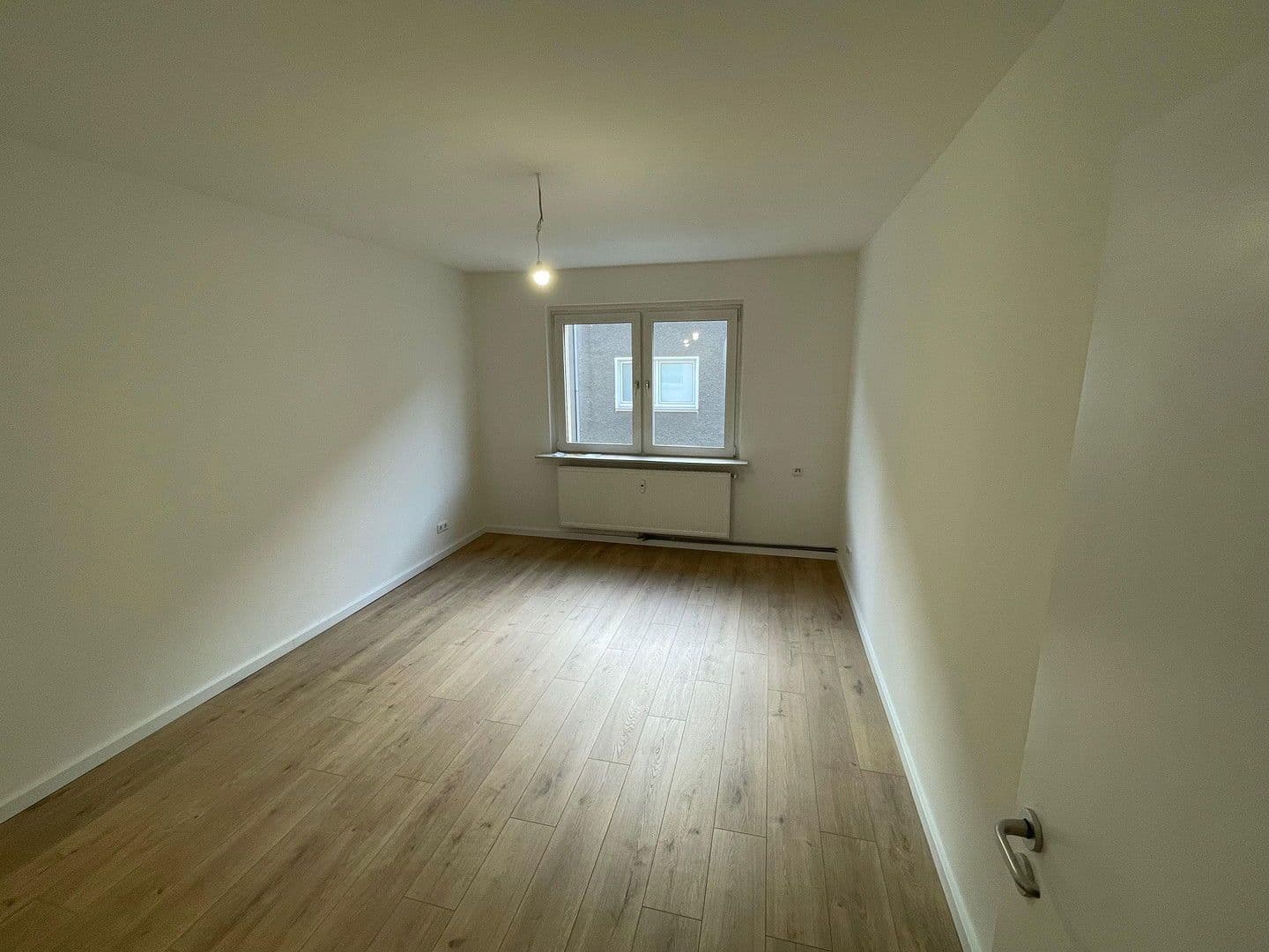 Prenájom bytu 2-izbový 49 m², Ziegelstr. 21, Wuppertal, Severné Porýnie - Westfálsko Prenájom bytu 2-izbový 49 m², Ziegelstr. 21, Wuppertal, Severné Porýnie - Westfálsko