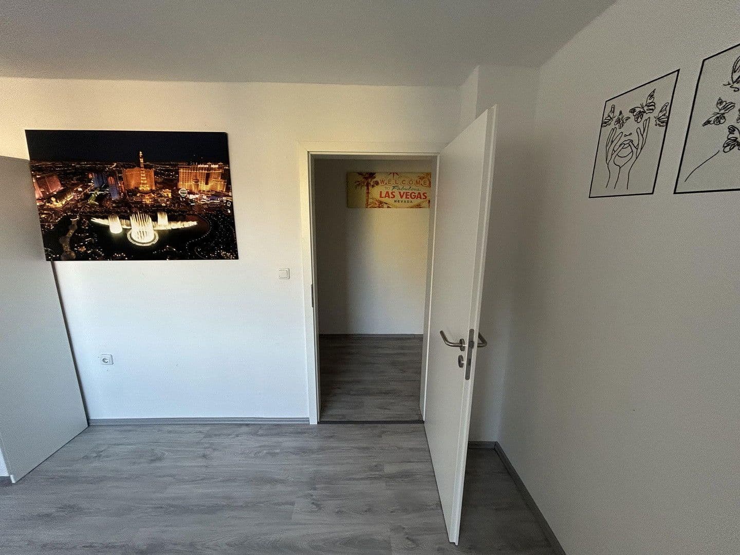 Prenájom bytu 3-izbový 85 m², Baustraße 8, Oberhausen, Severné Porýnie - Westfálsko Prenájom bytu 3-izbový 85 m², Baustraße 8, Oberhausen, Severné Porýnie - Westfálsko