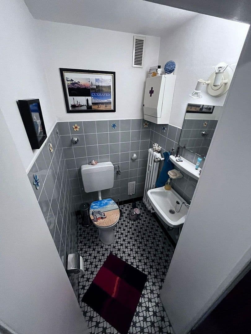 Prenájom bytu 4-izbový 80 m², Memeler Straße 16, Gladbeck, Severné Porýnie - Westfálsko Prenájom bytu 4-izbový 80 m², Memeler Straße 16, Gladbeck, Severné Porýnie - Westfálsko