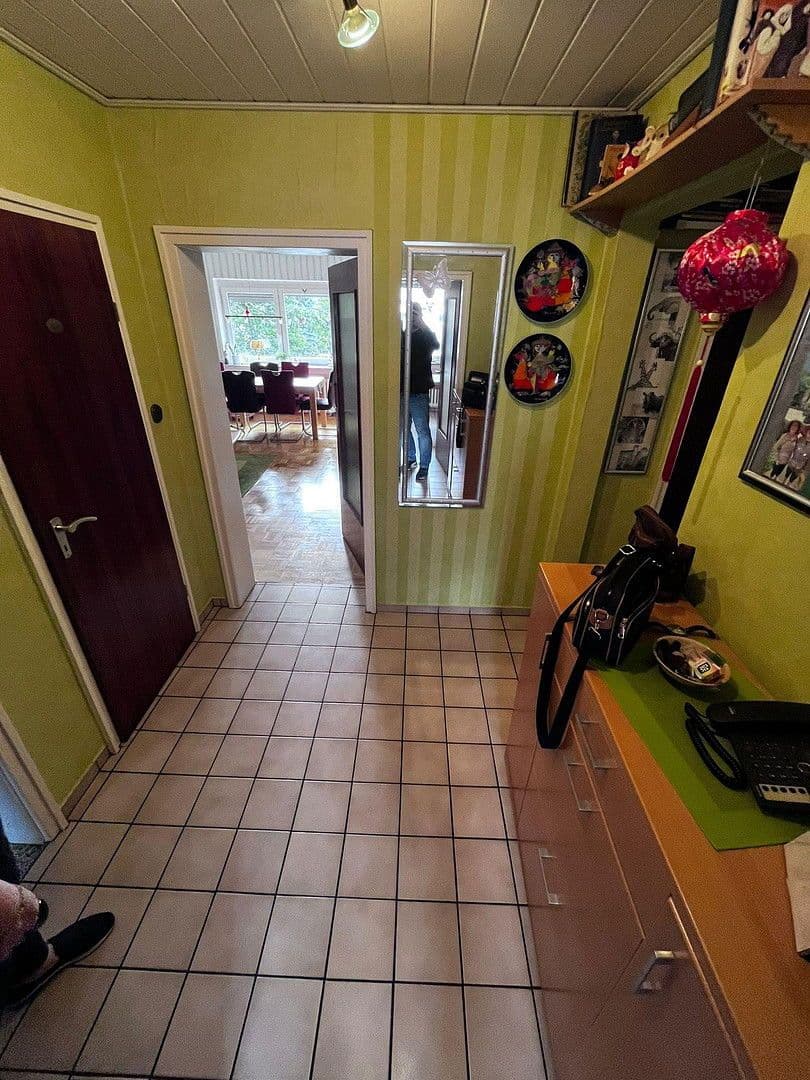 Prenájom bytu 4-izbový 80 m², Memeler Straße 16, Gladbeck, Severné Porýnie - Westfálsko Prenájom bytu 4-izbový 80 m², Memeler Straße 16, Gladbeck, Severné Porýnie - Westfálsko