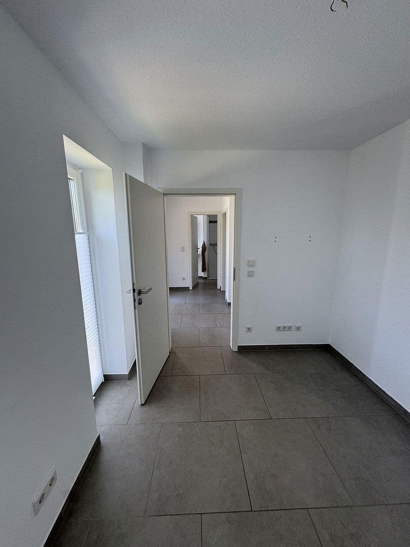 Predaj domu 135 m², pozemek 580 m², Tating, Šlezvicko-Holštajnsko Predaj domu 135 m², pozemek 580 m², Tating, Šlezvicko-Holštajnsko