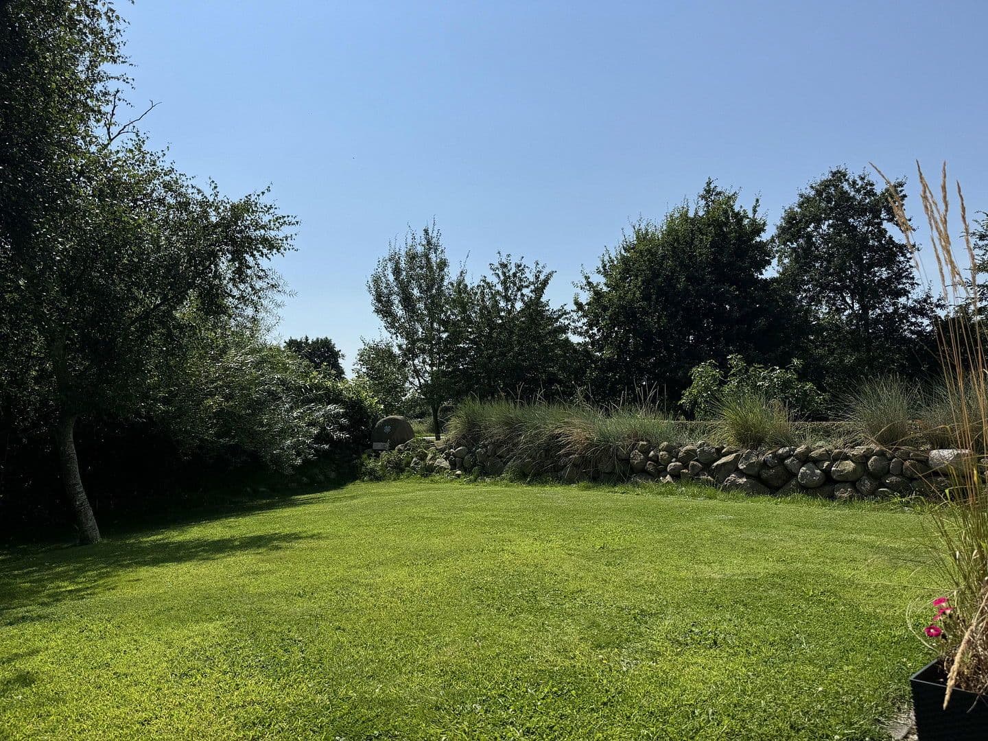 Predaj domu 135 m², pozemek 580 m², Tating, Šlezvicko-Holštajnsko Predaj domu 135 m², pozemek 580 m², Tating, Šlezvicko-Holštajnsko