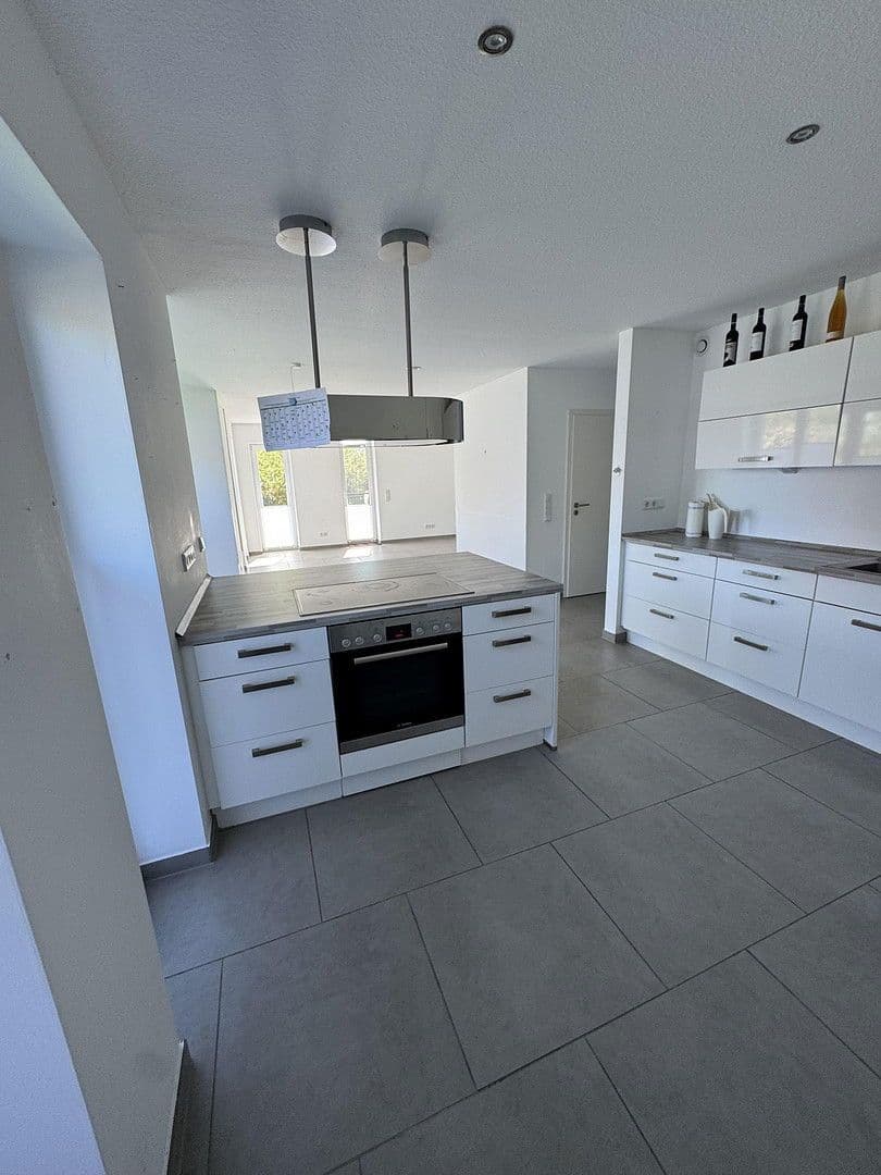 Predaj domu 135 m², pozemek 580 m², Tating, Šlezvicko-Holštajnsko Predaj domu 135 m², pozemek 580 m², Tating, Šlezvicko-Holštajnsko