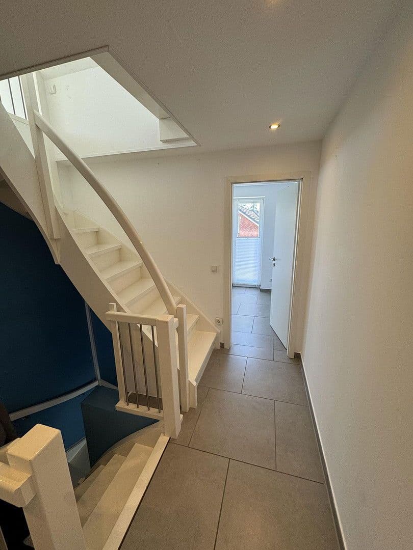 Predaj domu 135 m², pozemek 580 m², Tating, Šlezvicko-Holštajnsko Predaj domu 135 m², pozemek 580 m², Tating, Šlezvicko-Holštajnsko