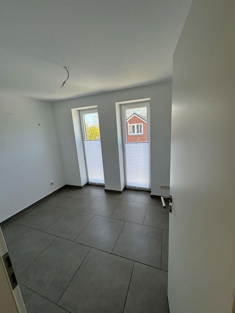 Predaj domu 135 m², pozemek 580 m², Tating, Šlezvicko-Holštajnsko Predaj domu 135 m², pozemek 580 m², Tating, Šlezvicko-Holštajnsko
