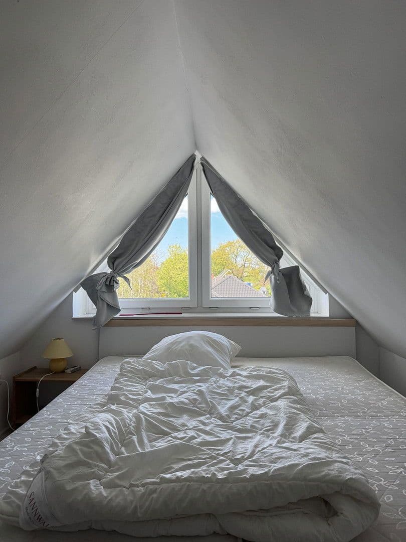 Predaj domu 135 m², pozemek 580 m², Tating, Šlezvicko-Holštajnsko Predaj domu 135 m², pozemek 580 m², Tating, Šlezvicko-Holštajnsko