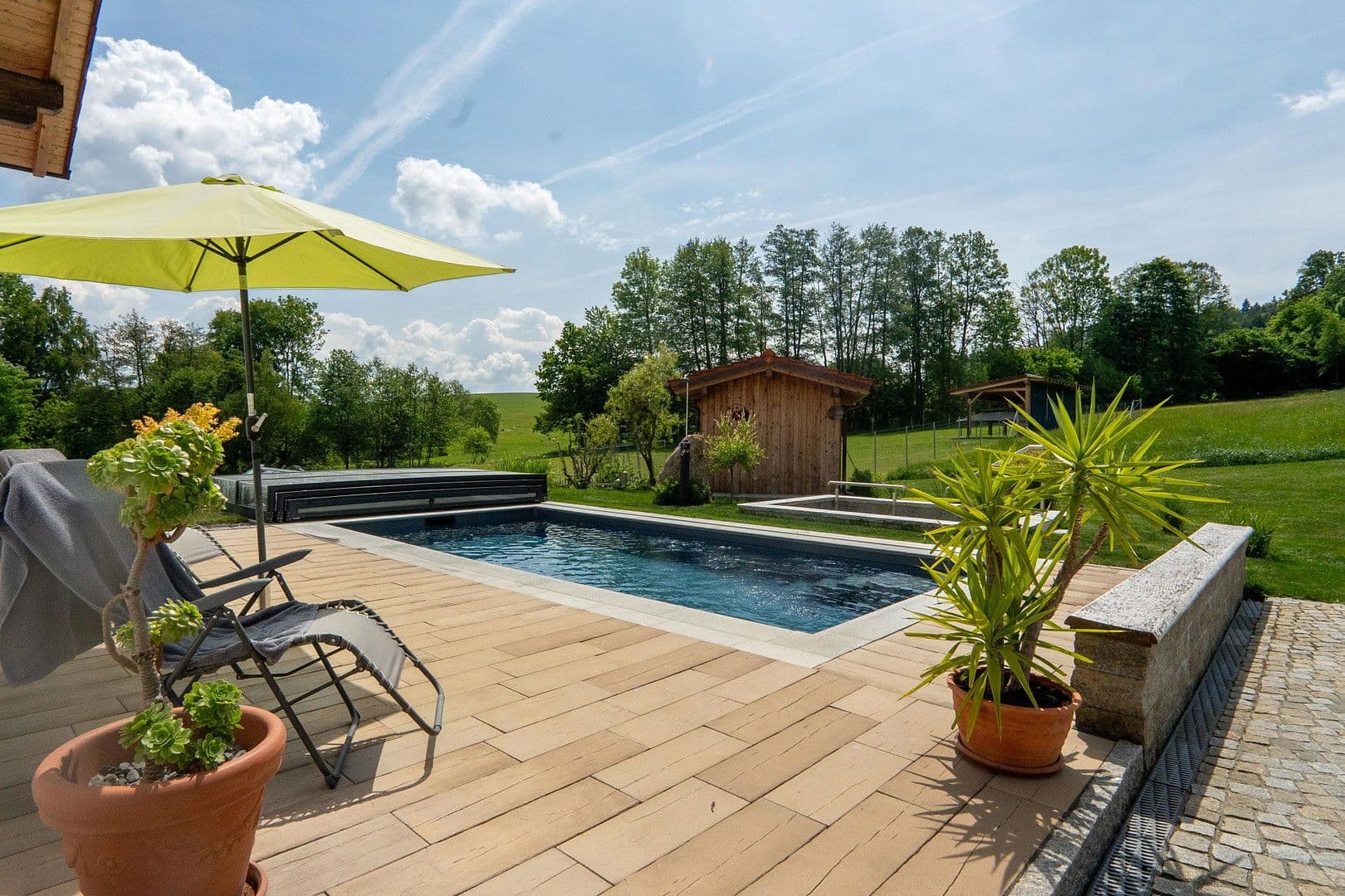 Predaj domu 279 m², pozemek 44.220 m², Waldkirchen, Bavorsko Predaj domu 279 m², pozemek 44.220 m², Waldkirchen, Bavorsko