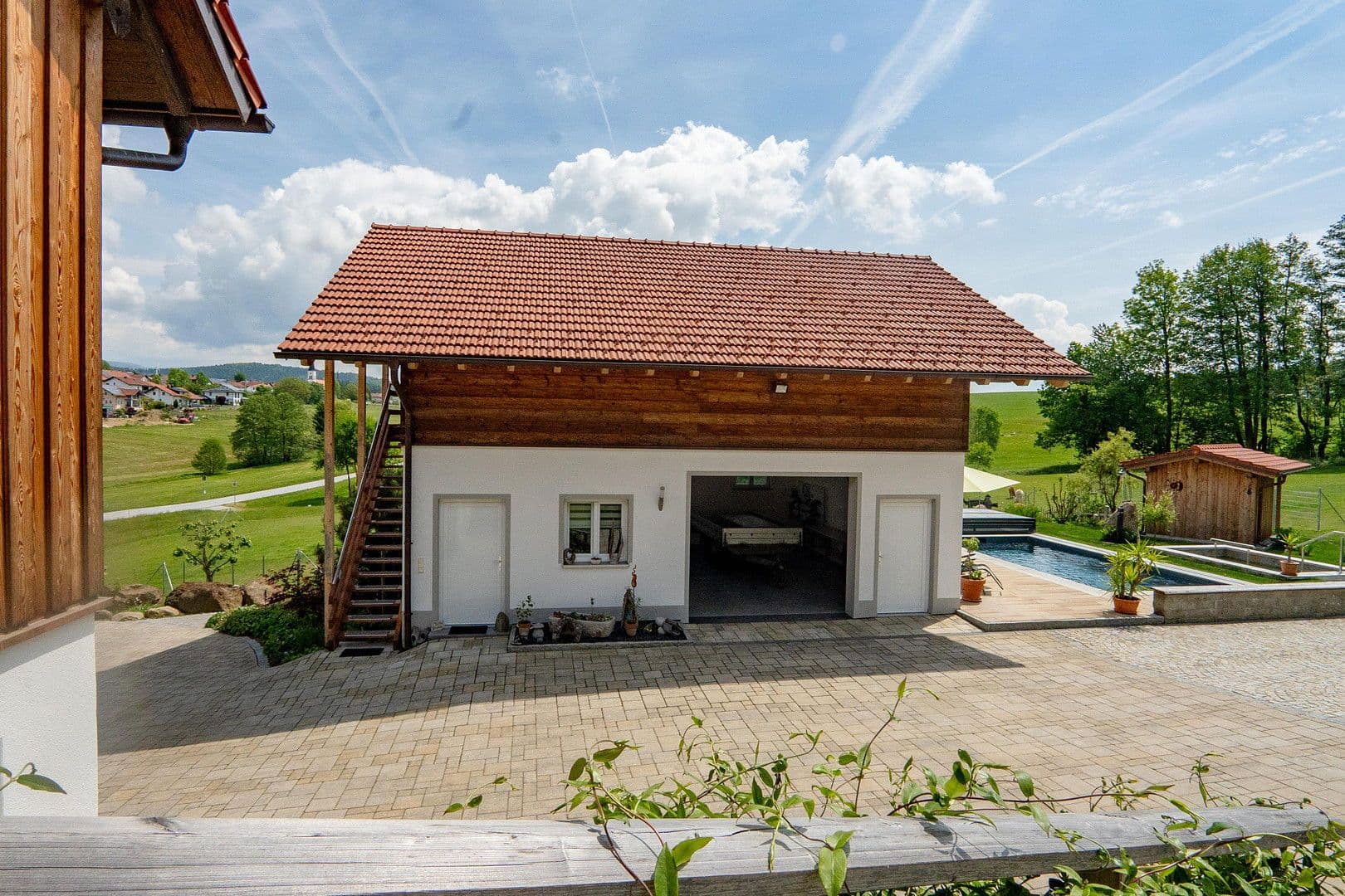 Predaj domu 279 m², pozemek 44.220 m², Waldkirchen, Bavorsko Predaj domu 279 m², pozemek 44.220 m², Waldkirchen, Bavorsko