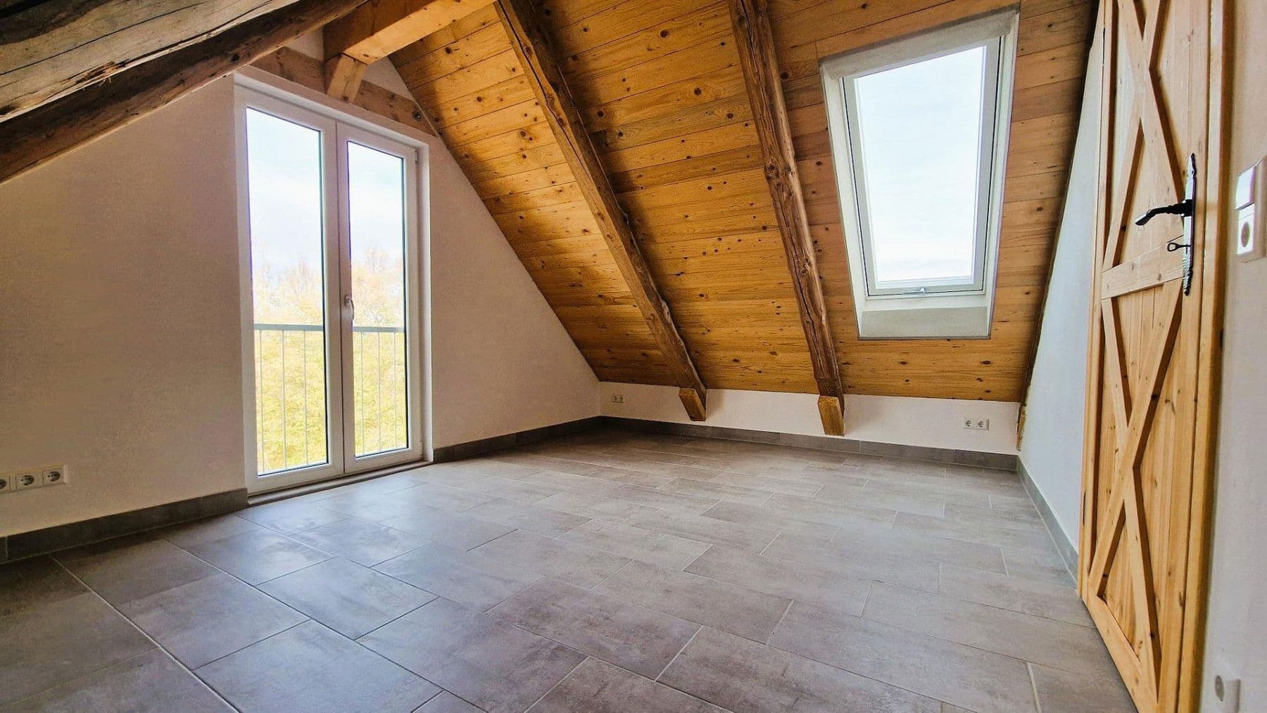 Prenájom bytu 3-izbový 99 m², Schulweg 11, Wolfsburg, Dolné Sasko Prenájom bytu 3-izbový 99 m², Schulweg 11, Wolfsburg, Dolné Sasko