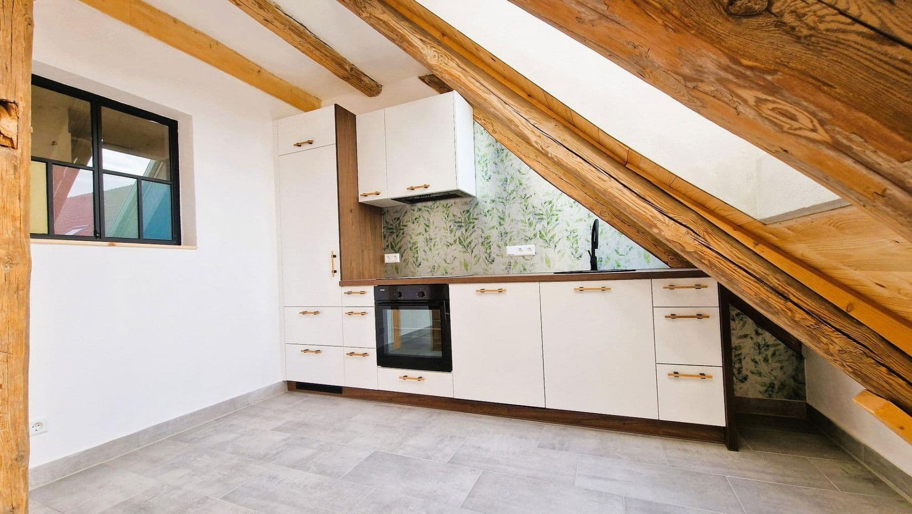 Prenájom bytu 3-izbový 99 m², Schulweg 11, Wolfsburg, Dolné Sasko Prenájom bytu 3-izbový 99 m², Schulweg 11, Wolfsburg, Dolné Sasko