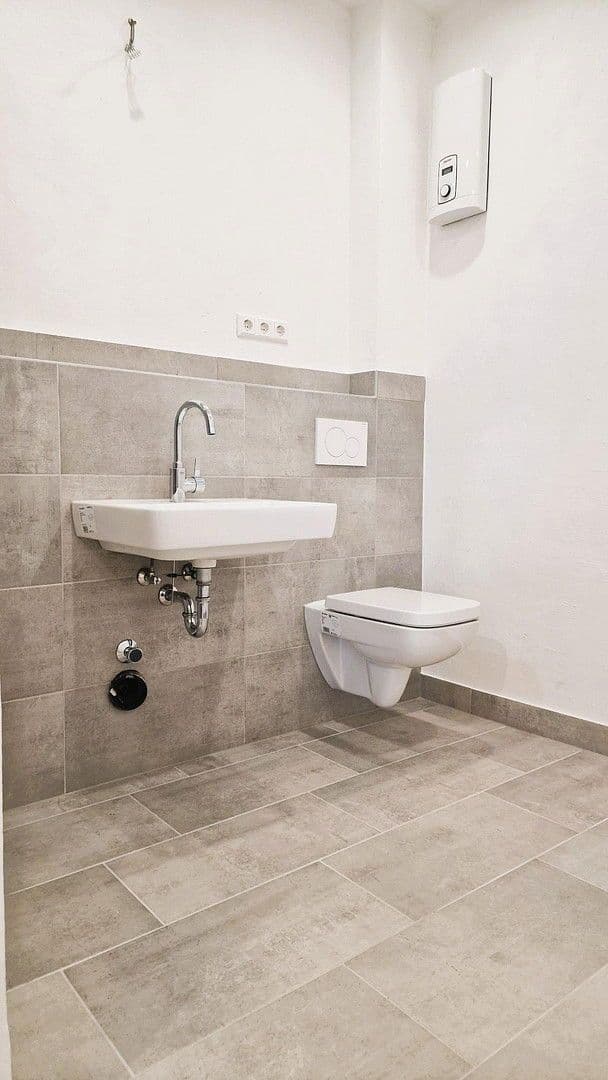 Prenájom bytu 3-izbový 99 m², Schulweg 11, Wolfsburg, Dolné Sasko Prenájom bytu 3-izbový 99 m², Schulweg 11, Wolfsburg, Dolné Sasko