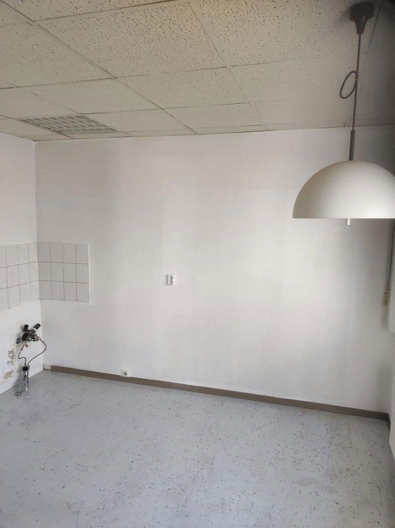 Prenájom kancelárie 200 m², Salzstrasse 34, Naumburg (Saale), Sasko-Anhaltsko Prenájom kancelárie 200 m², Salzstrasse 34, Naumburg (Saale), Sasko-Anhaltsko