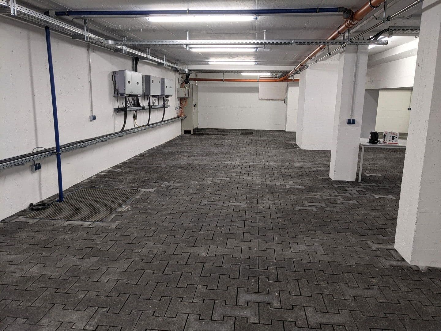 Prenájom nebytového priestoru 751 m², Liprandisdorfer Straße 7, Leipzig, Sasko Prenájom nebytového priestoru 751 m², Liprandisdorfer Straße 7, Leipzig, Sasko