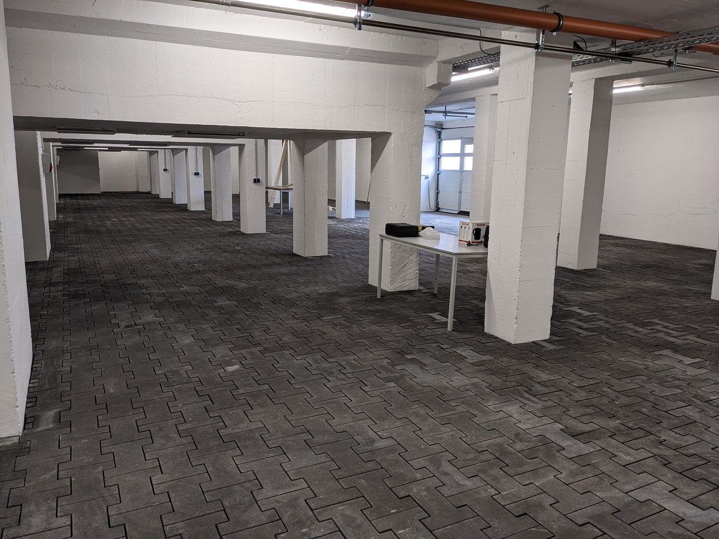 Prenájom nebytového priestoru 751 m², Liprandisdorfer Straße 7, Leipzig, Sasko Prenájom nebytového priestoru 751 m², Liprandisdorfer Straße 7, Leipzig, Sasko