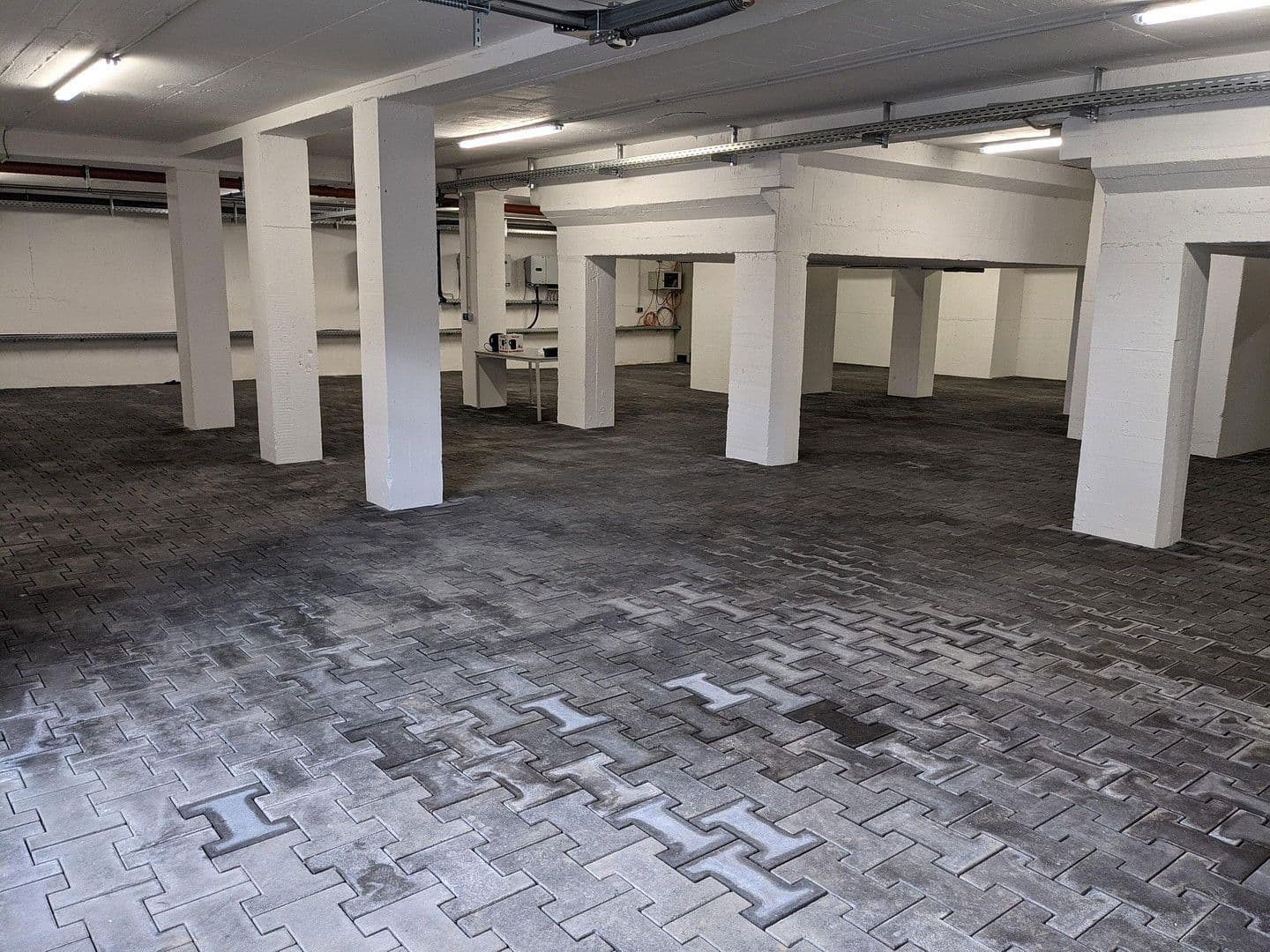 Prenájom nebytového priestoru 751 m², Liprandisdorfer Straße 7, Leipzig, Sasko Prenájom nebytového priestoru 751 m², Liprandisdorfer Straße 7, Leipzig, Sasko