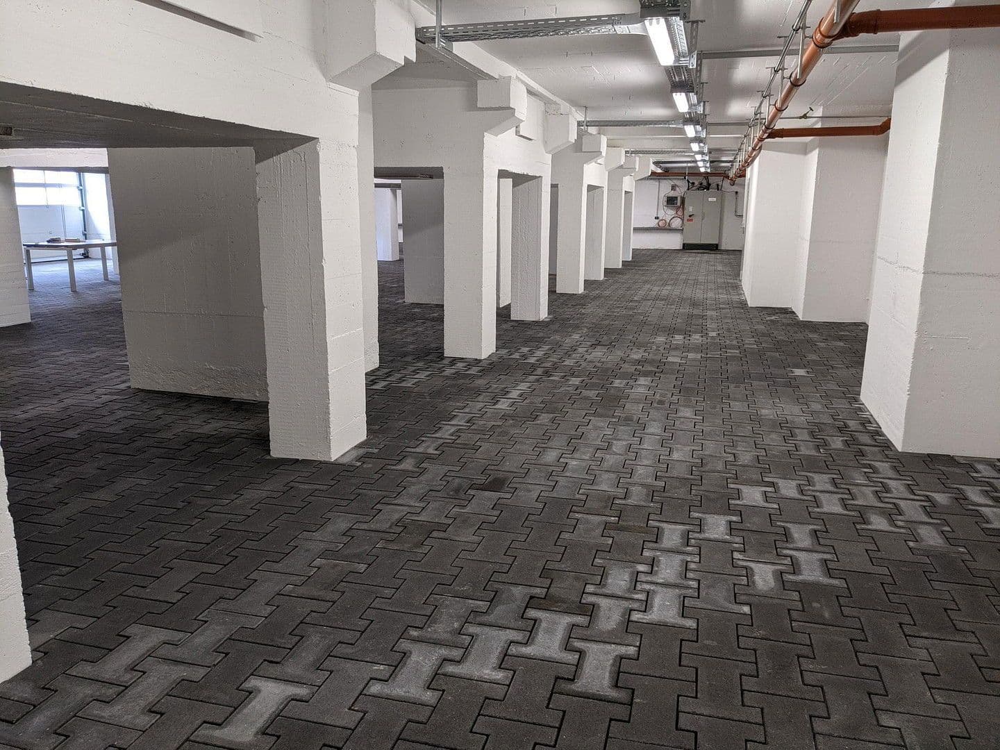 Prenájom nebytového priestoru 751 m², Liprandisdorfer Straße 7, Leipzig, Sasko Prenájom nebytového priestoru 751 m², Liprandisdorfer Straße 7, Leipzig, Sasko