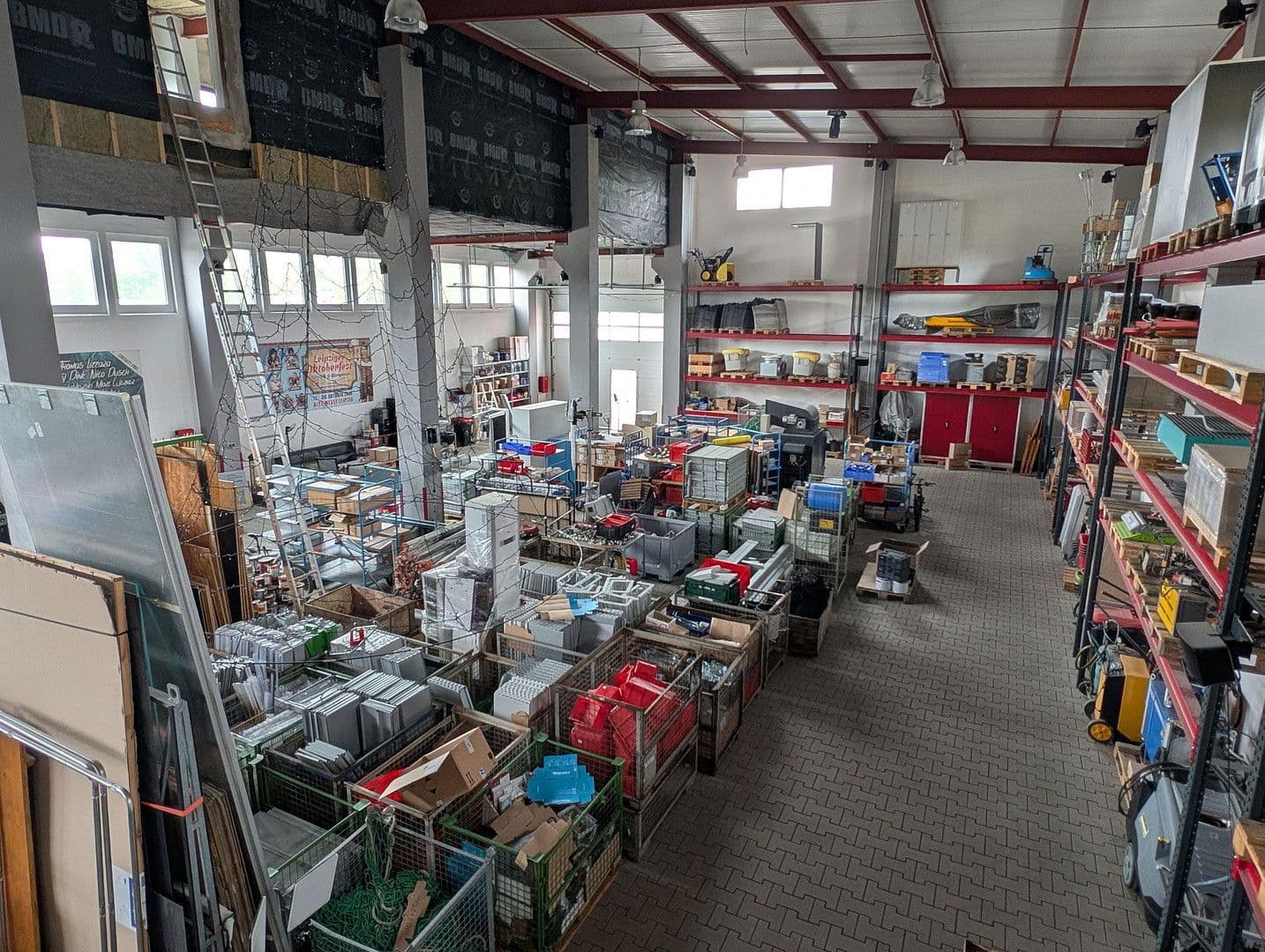 Prenájom nebytového priestoru 751 m², Liprandisdorfer Straße 7, Leipzig, Sasko Prenájom nebytového priestoru 751 m², Liprandisdorfer Straße 7, Leipzig, Sasko