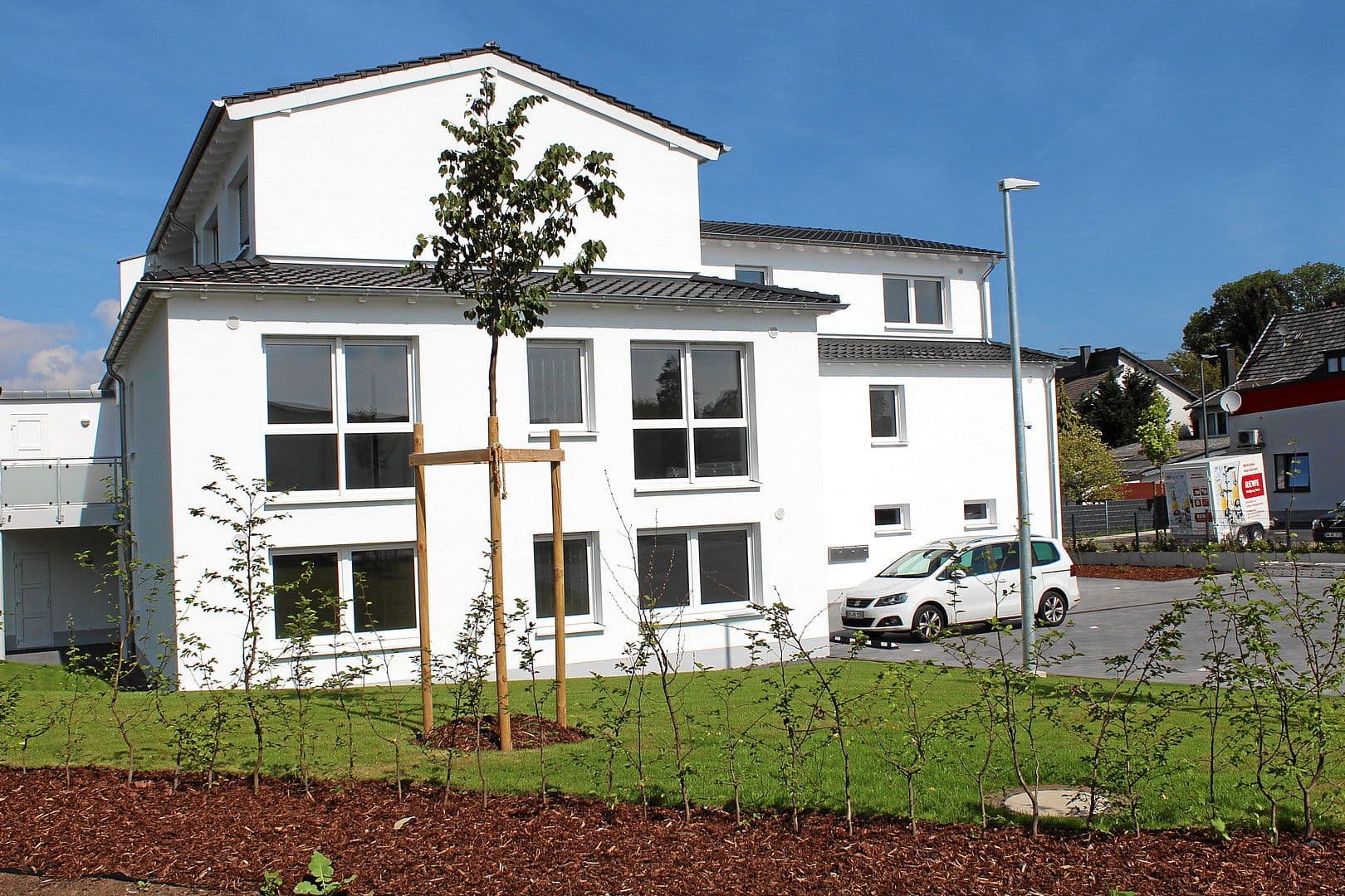 Prenájom bytu 3-izbový 94 m², Domblick 61, Königswinter, Severné Porýnie - Westfálsko Prenájom bytu 3-izbový 94 m², Domblick 61, Königswinter, Severné Porýnie - Westfálsko