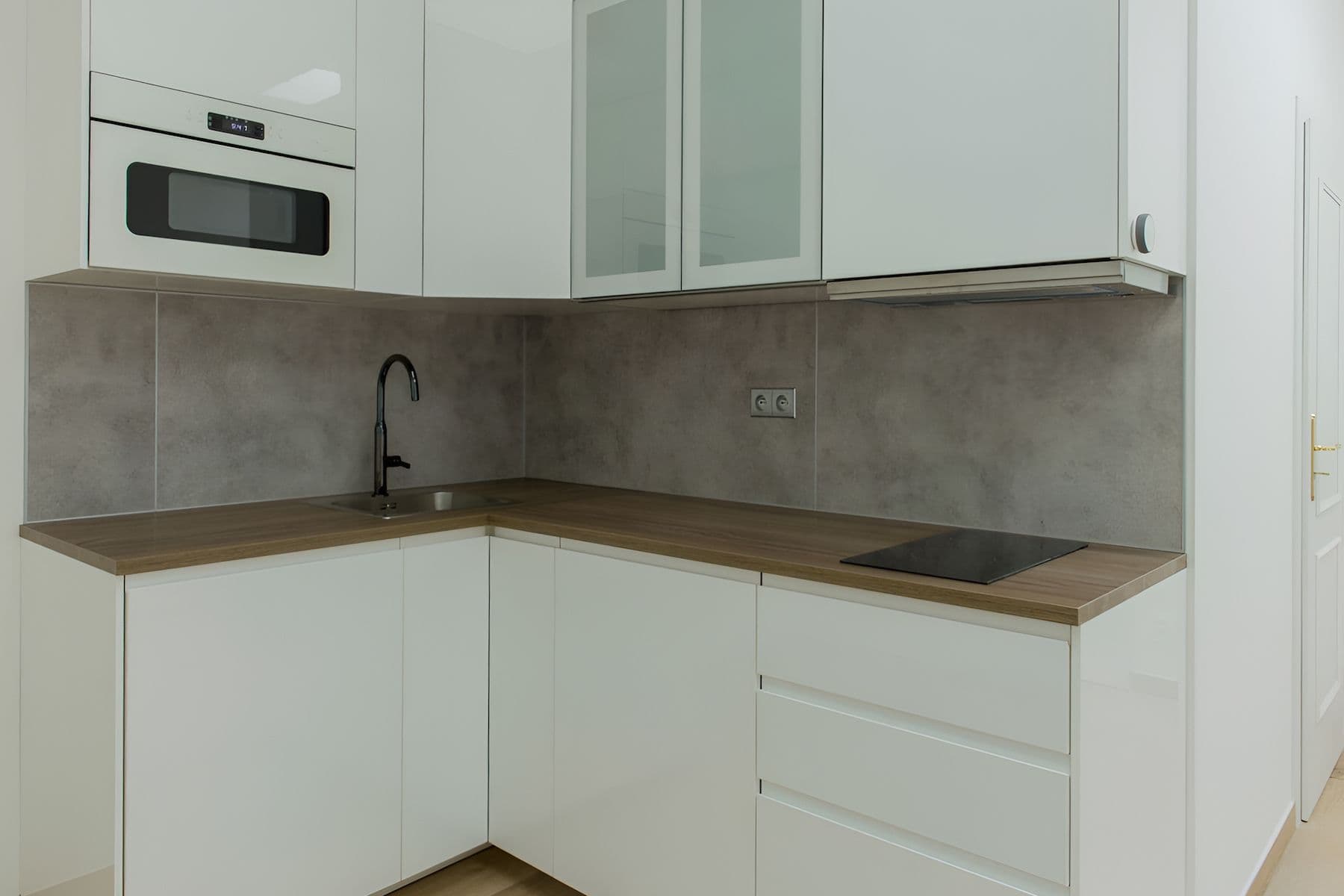 Predaj bytu 1-izbový 23 m², Španělská, Praha, Praha Predaj bytu 1-izbový 23 m², Španělská, Praha, Praha