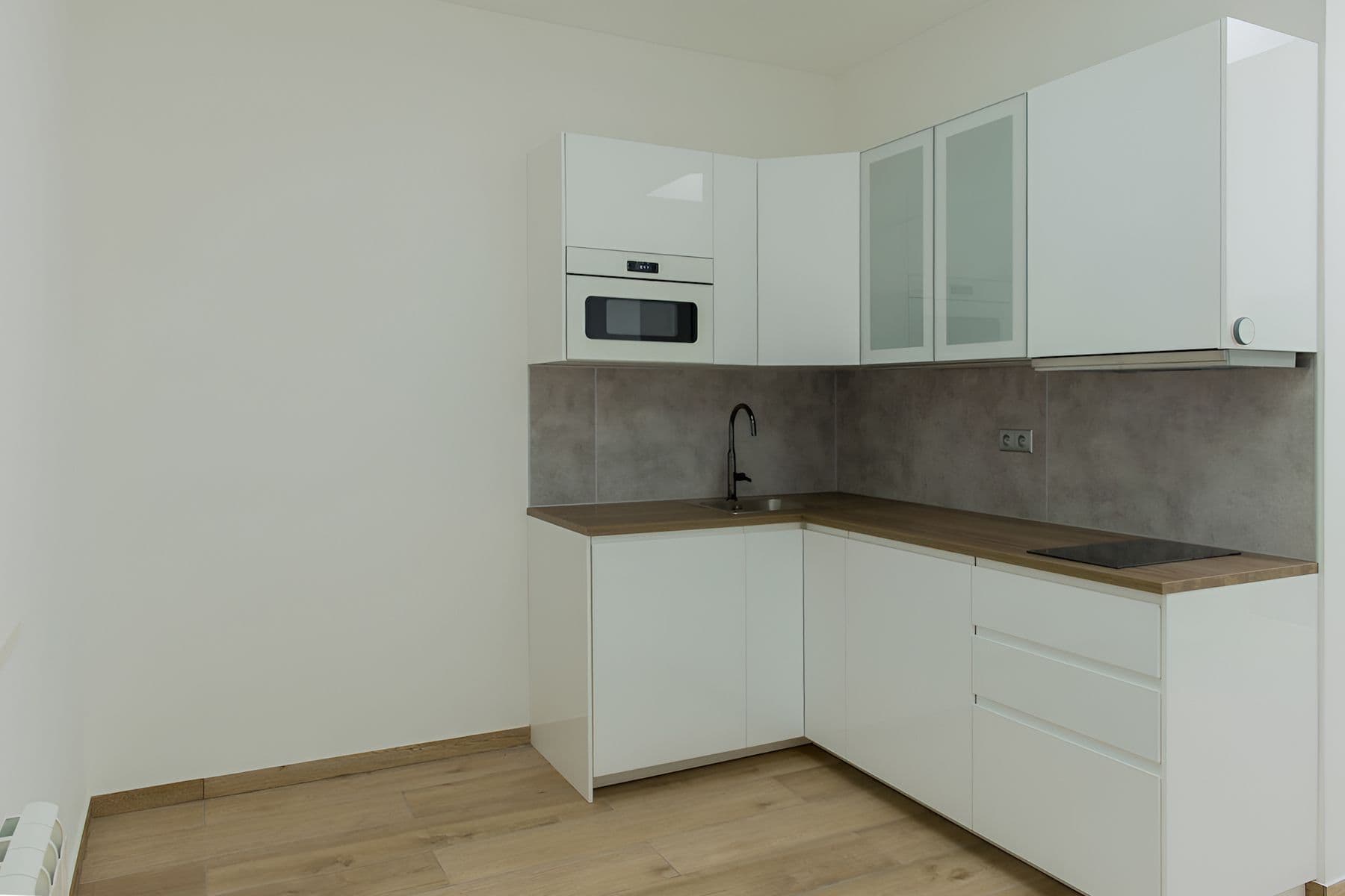 Predaj bytu 1-izbový 23 m², Španělská, Praha, Praha Predaj bytu 1-izbový 23 m², Španělská, Praha, Praha