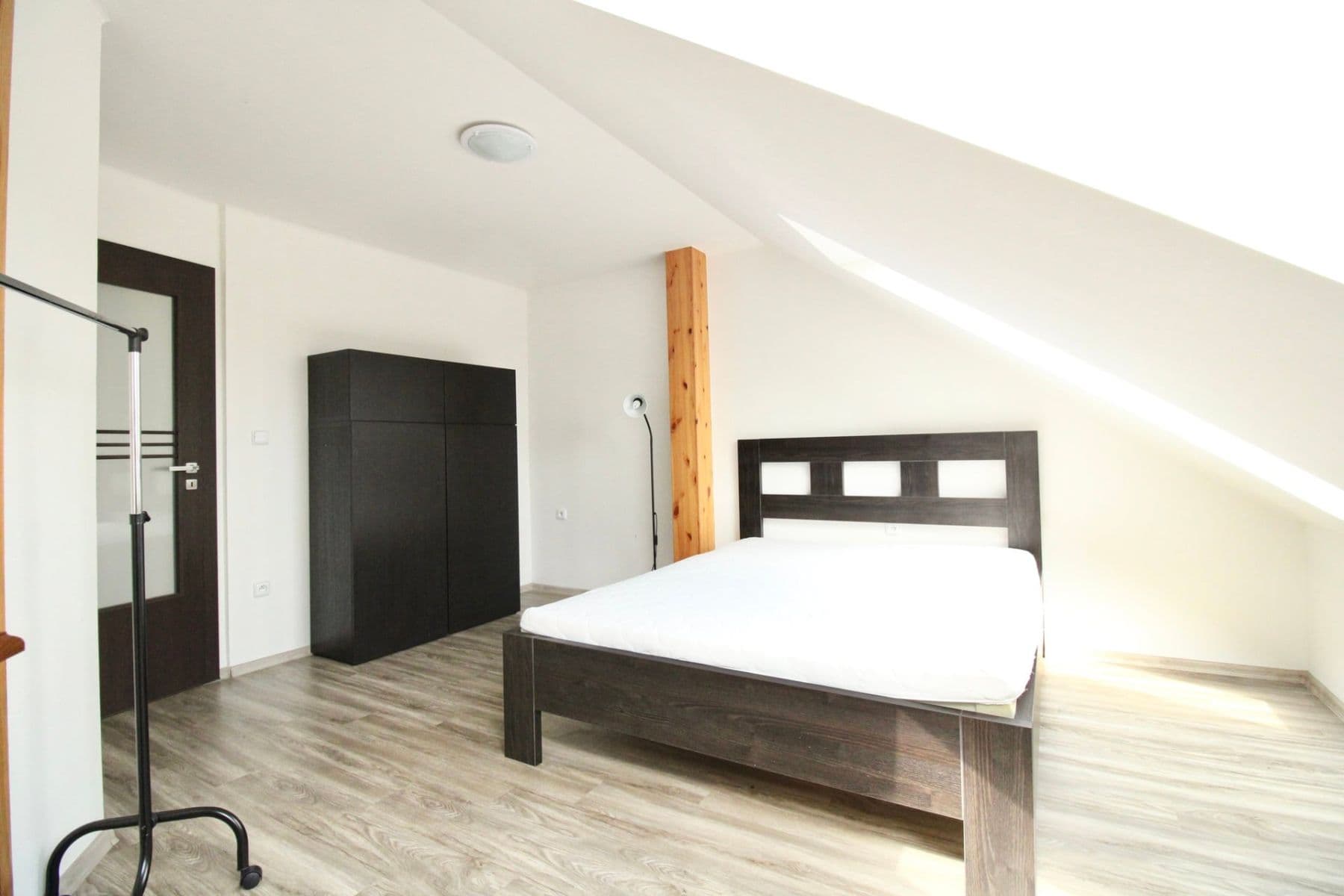 Predaj bytu 3-izbový 89 m², Třídvorská, Kolín, Středočeský kraj Predaj bytu 3-izbový 89 m², Třídvorská, Kolín, Středočeský kraj