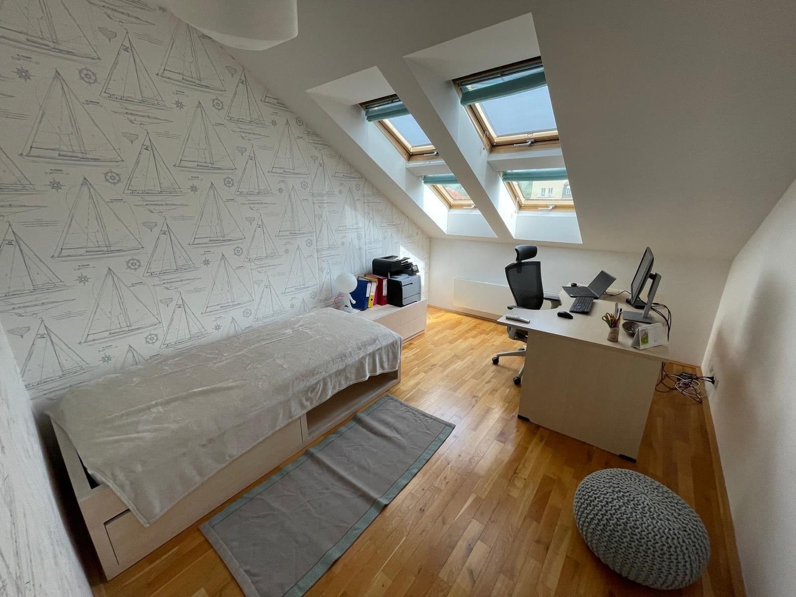 Predaj bytu 4-izbový 135 m², Havlíčkovo náměstí, Praha, Praha Predaj bytu 4-izbový 135 m², Havlíčkovo náměstí, Praha, Praha