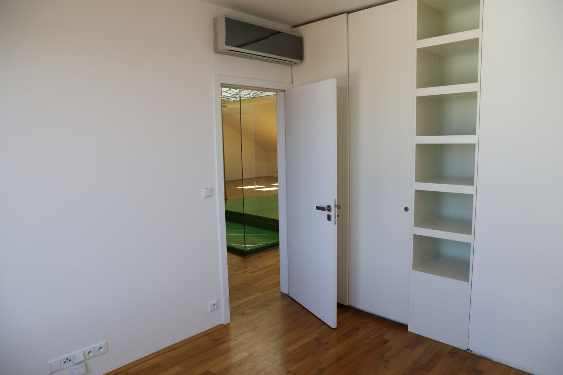 Predaj bytu 4-izbový 135 m², Havlíčkovo náměstí, Praha, Praha Predaj bytu 4-izbový 135 m², Havlíčkovo náměstí, Praha, Praha