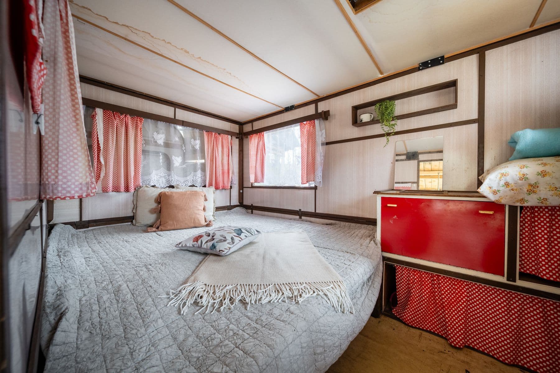 Predaj pozemku 2.304 m², Olešnice, Jihočeský kraj Predaj pozemku 2.304 m², Olešnice, Jihočeský kraj