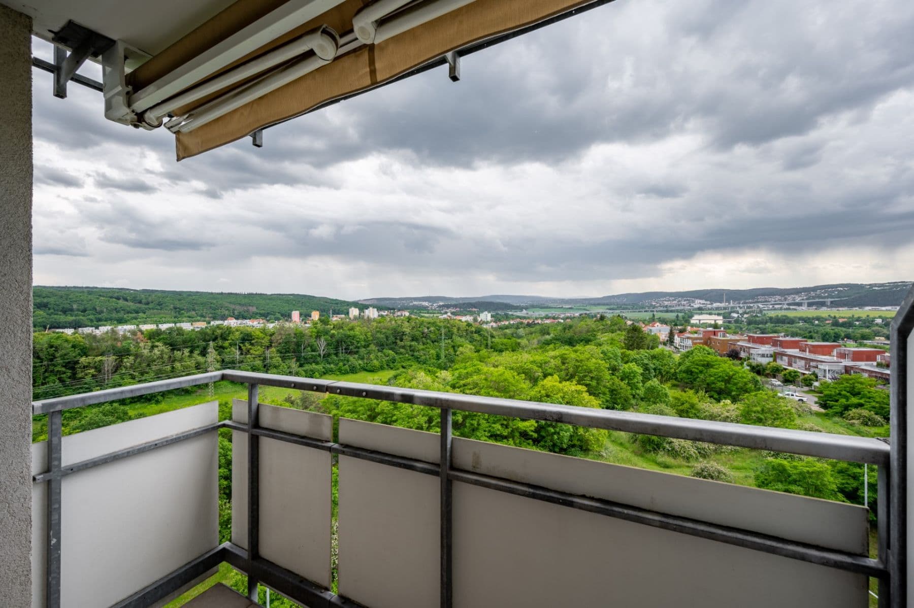 Prenájom bytu 2-izbový 67 m², Semická, Praha, Praha Prenájom bytu 2-izbový 67 m², Semická, Praha, Praha