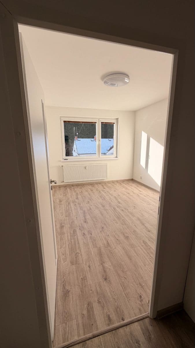 Prenájom bytu 2-izbový 60 m², Pod nádražím, Kraslice, Karlovarský kraj Prenájom bytu 2-izbový 60 m², Pod nádražím, Kraslice, Karlovarský kraj