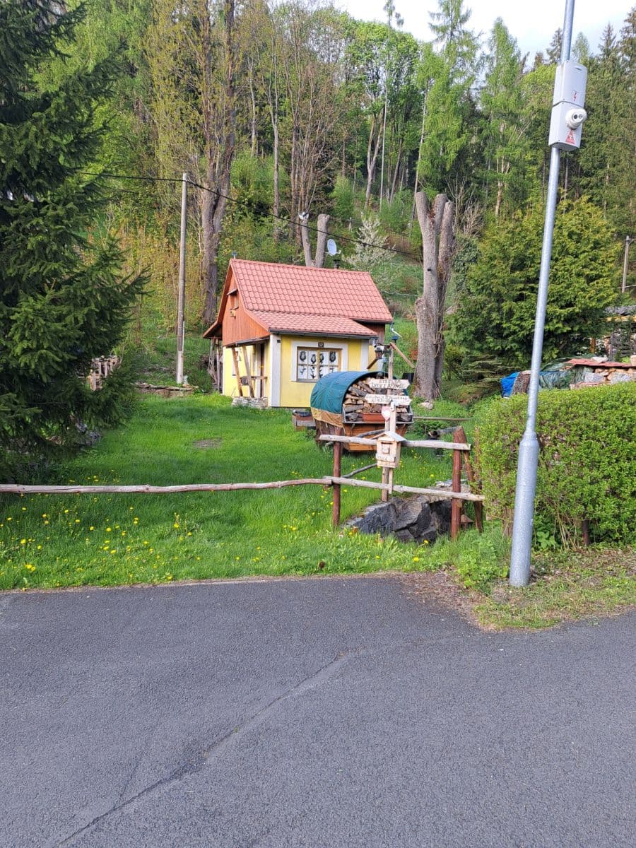 Predaj rekreačného objektu 60 m², pozemek 577 m², Český Jiřetín, Ústecký kraj Predaj rekreačného objektu 60 m², pozemek 577 m², Český Jiřetín, Ústecký kraj