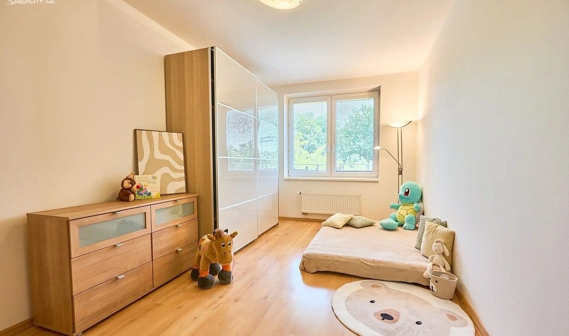 Prenájom bytu 3-izbový 116 m², Přízřenická, Modřice, Jihomoravský kraj Prenájom bytu 3-izbový 116 m², Přízřenická, Modřice, Jihomoravský kraj