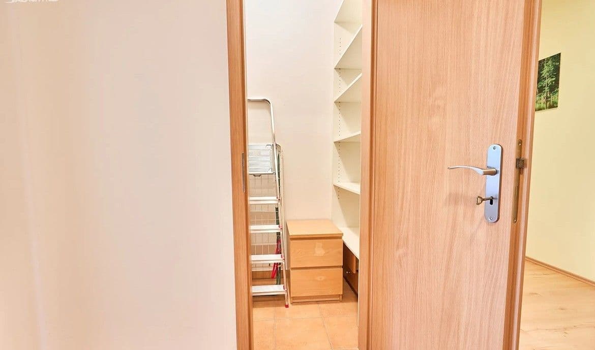 Prenájom bytu 3-izbový 116 m², Přízřenická, Modřice, Jihomoravský kraj Prenájom bytu 3-izbový 116 m², Přízřenická, Modřice, Jihomoravský kraj