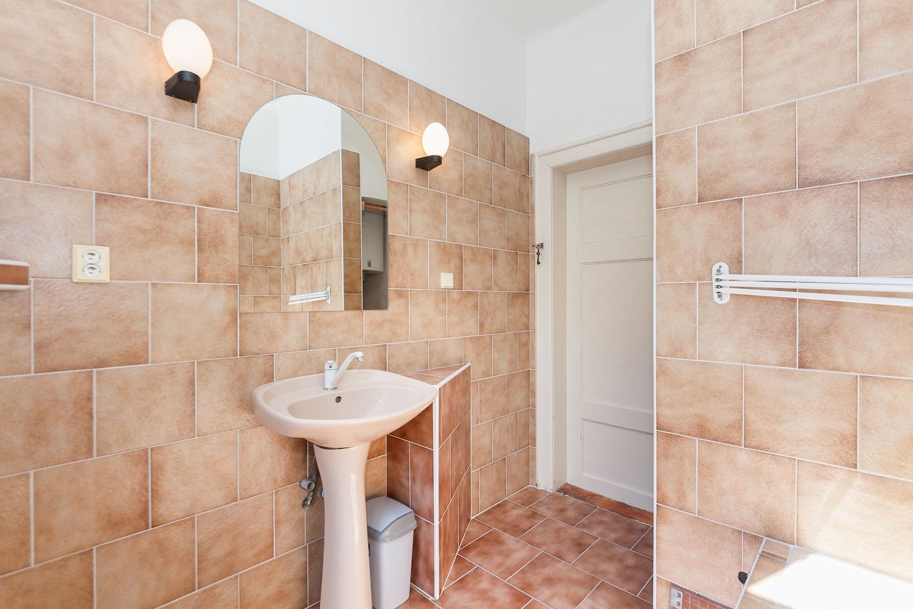 Predaj domu 200 m², pozemek 444 m², K Podmoráni, Úholičky, Středočeský kraj Predaj domu 200 m², pozemek 444 m², K Podmoráni, Úholičky, Středočeský kraj