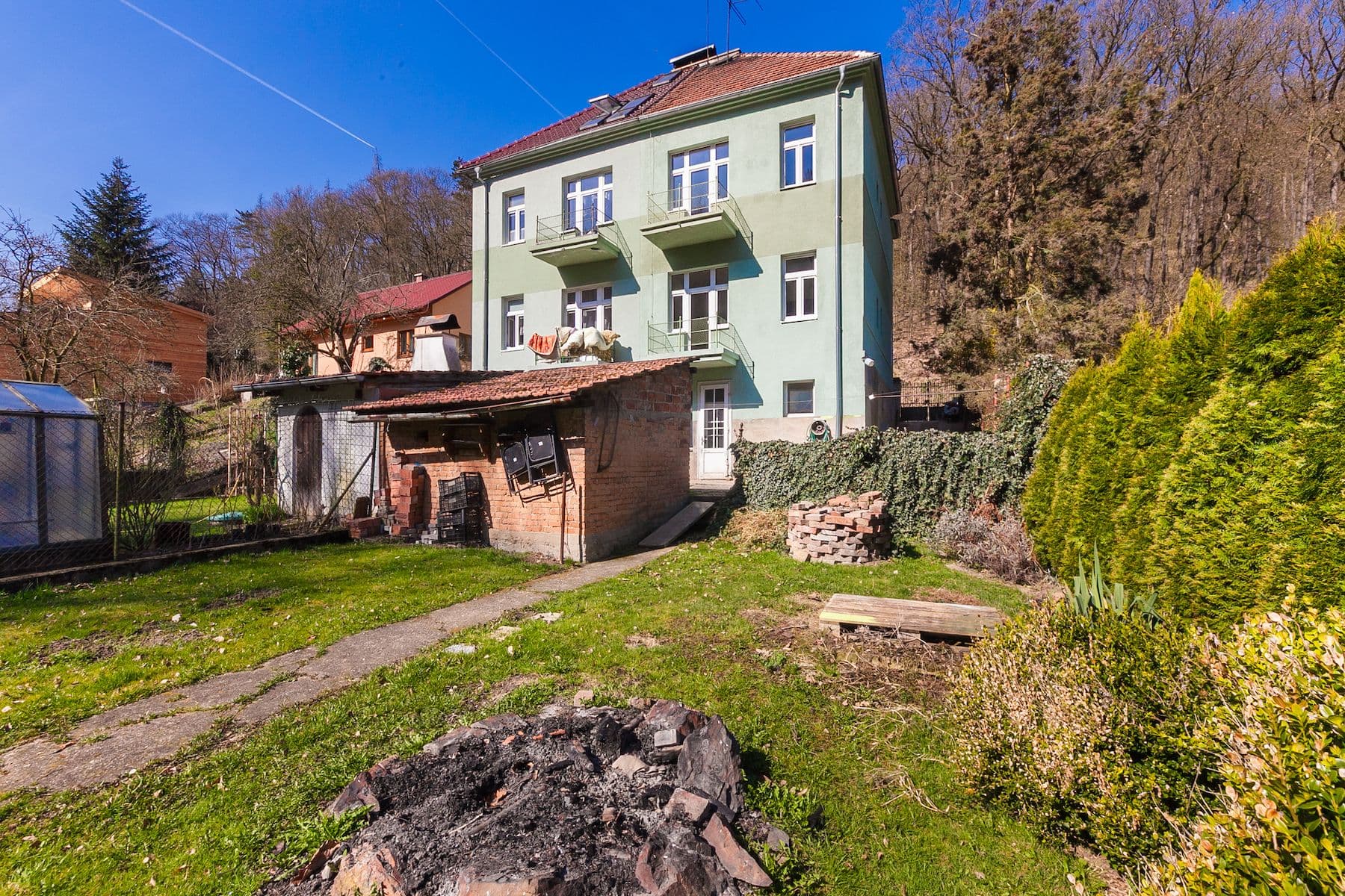 Predaj domu 200 m², pozemek 444 m², K Podmoráni, Úholičky, Středočeský kraj Predaj domu 200 m², pozemek 444 m², K Podmoráni, Úholičky, Středočeský kraj