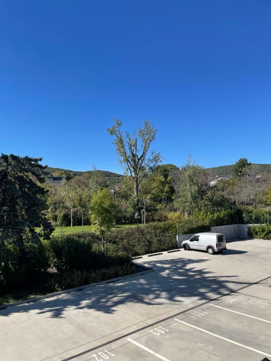 Prenájom bytu 2-izbový 55 m², Nové Mesto, Bratislavský kraj Prenájom bytu 2-izbový 55 m², Nové Mesto, Bratislavský kraj