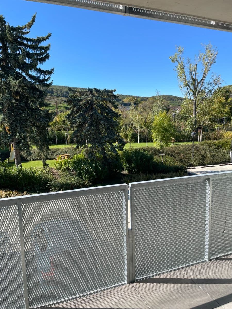 Prenájom bytu 2-izbový 55 m², Nové Mesto, Bratislavský kraj Prenájom bytu 2-izbový 55 m², Nové Mesto, Bratislavský kraj