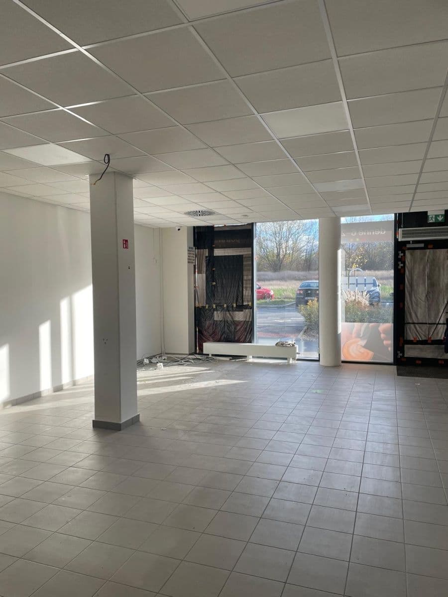 Prenájom nebytového priestoru 85 m², Wassermannova, Praha, Praha Prenájom nebytového priestoru 85 m², Wassermannova, Praha, Praha