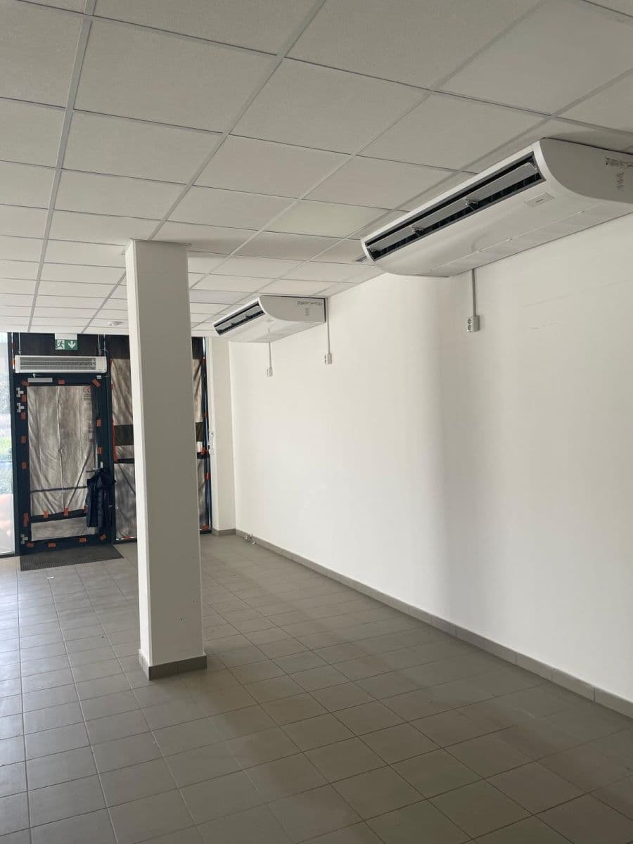 Prenájom nebytového priestoru 85 m², Wassermannova, Praha, Praha Prenájom nebytového priestoru 85 m², Wassermannova, Praha, Praha