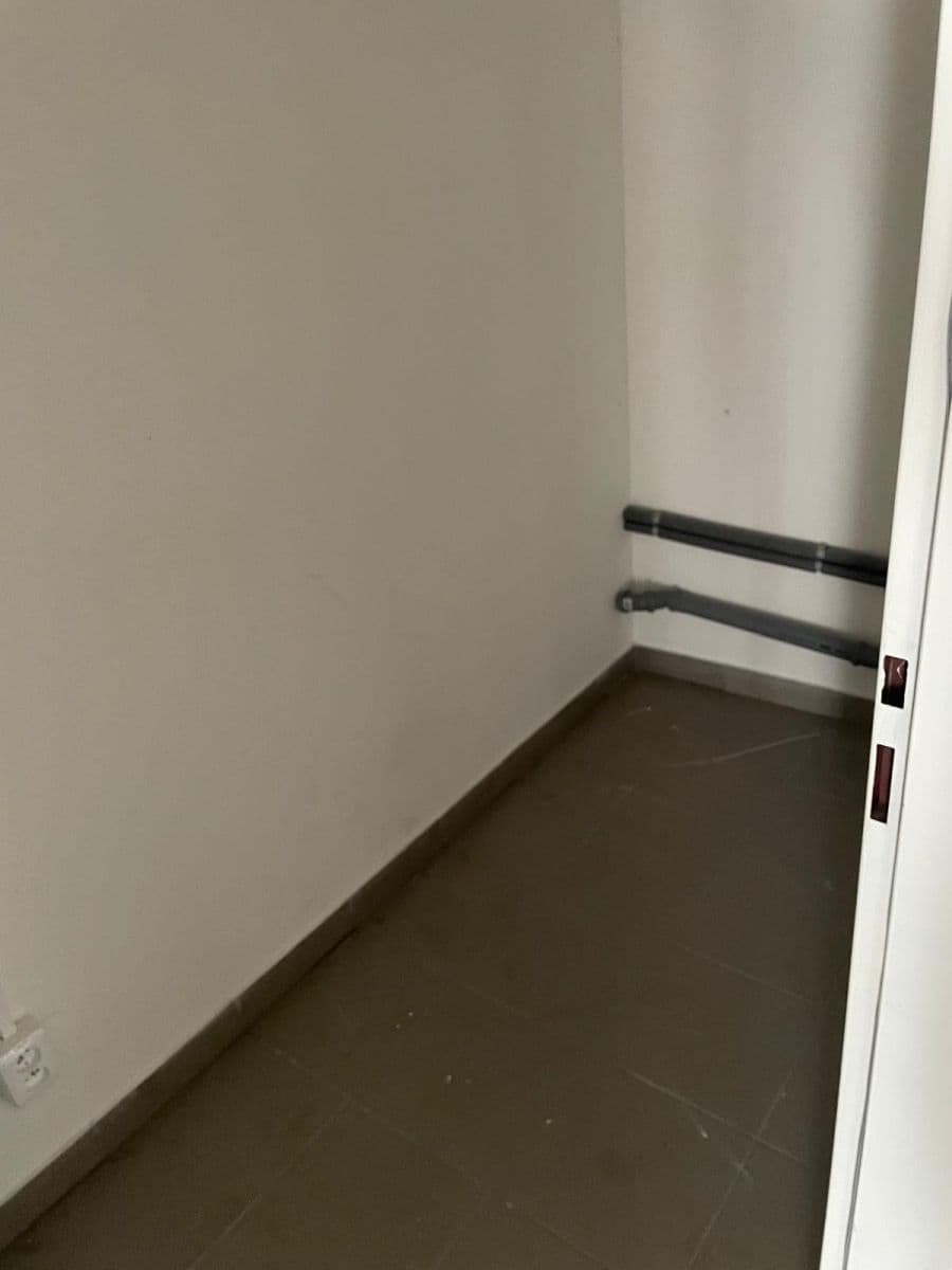 Prenájom nebytového priestoru 85 m², Wassermannova, Praha, Praha Prenájom nebytového priestoru 85 m², Wassermannova, Praha, Praha