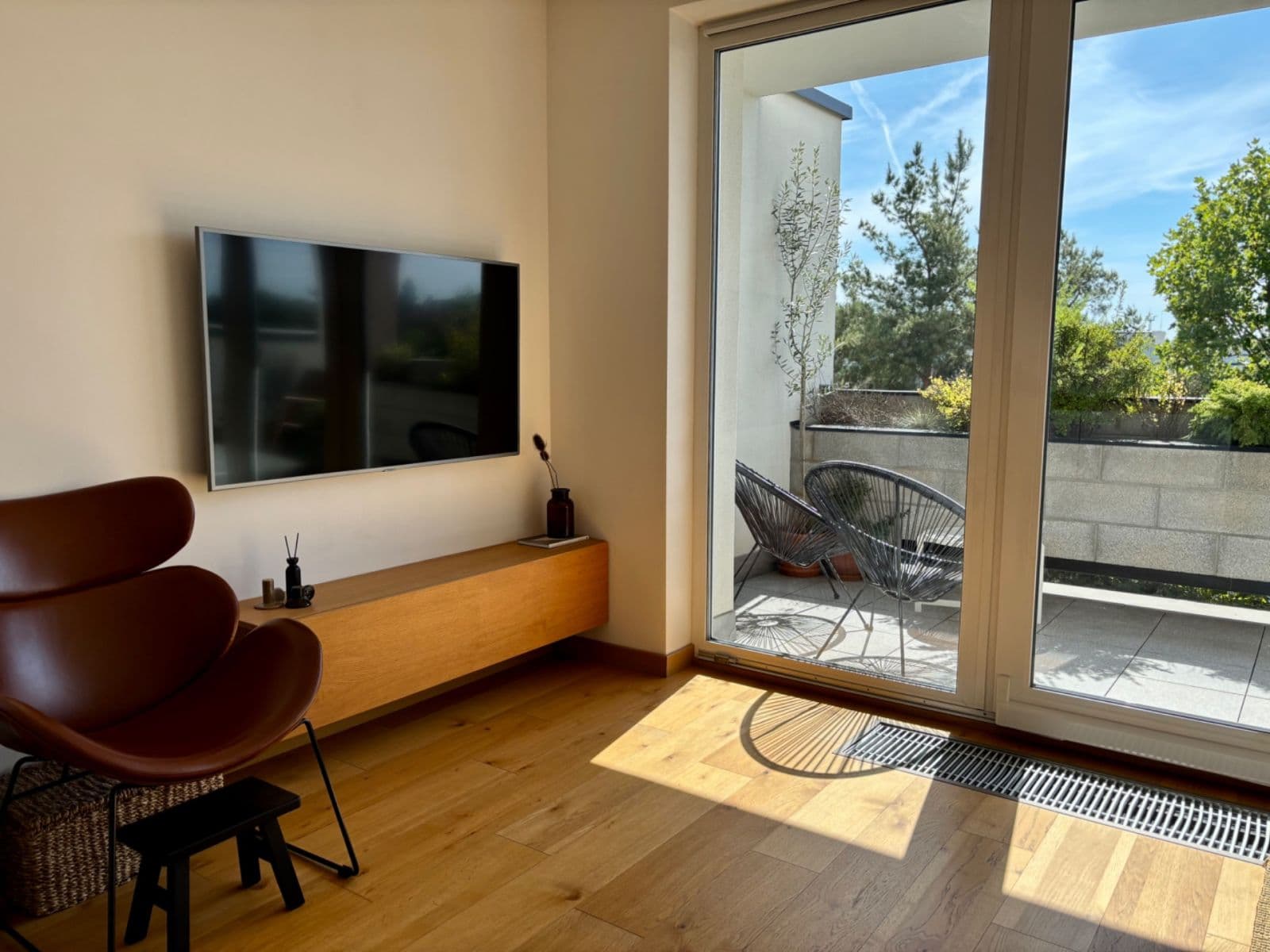 Predaj bytu 2-izbový 64 m², Kaskády, Hodonín, Jihomoravský kraj Predaj bytu 2-izbový 64 m², Kaskády, Hodonín, Jihomoravský kraj