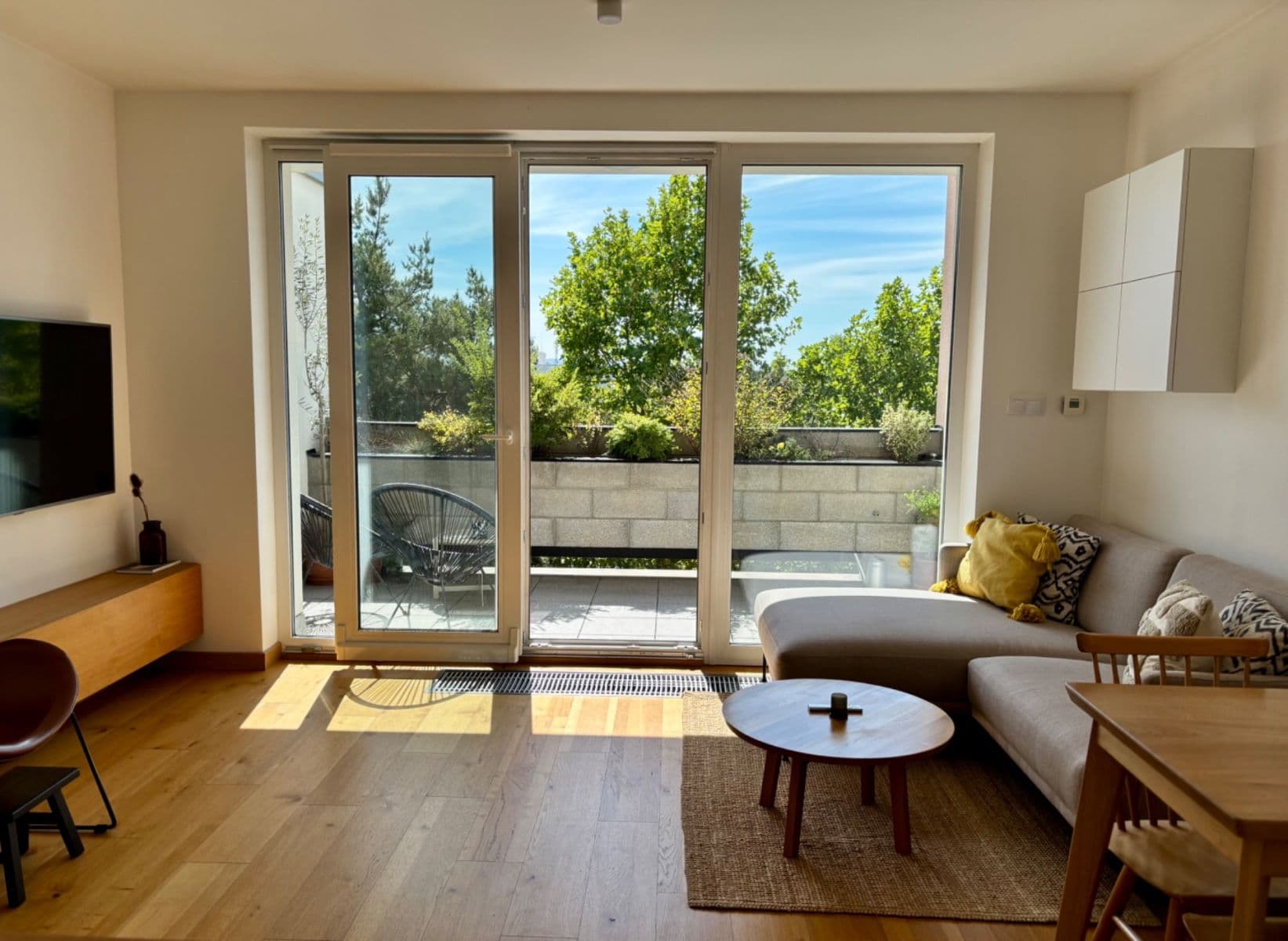 Predaj bytu 2-izbový 64 m², Kaskády, Hodonín, Jihomoravský kraj Predaj bytu 2-izbový 64 m², Kaskády, Hodonín, Jihomoravský kraj