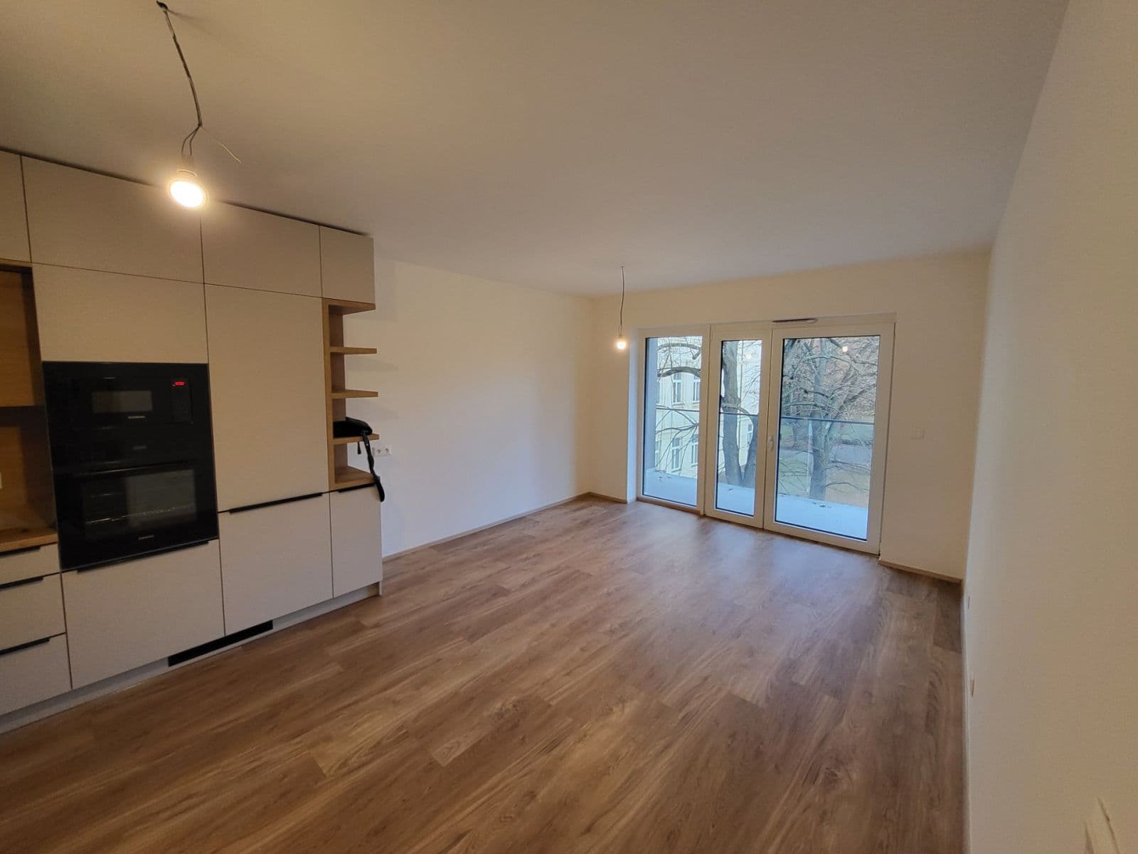 Prenájom bytu 2-izbový 68 m², Tomkova, Olomouc, Olomoucký kraj Prenájom bytu 2-izbový 68 m², Tomkova, Olomouc, Olomoucký kraj