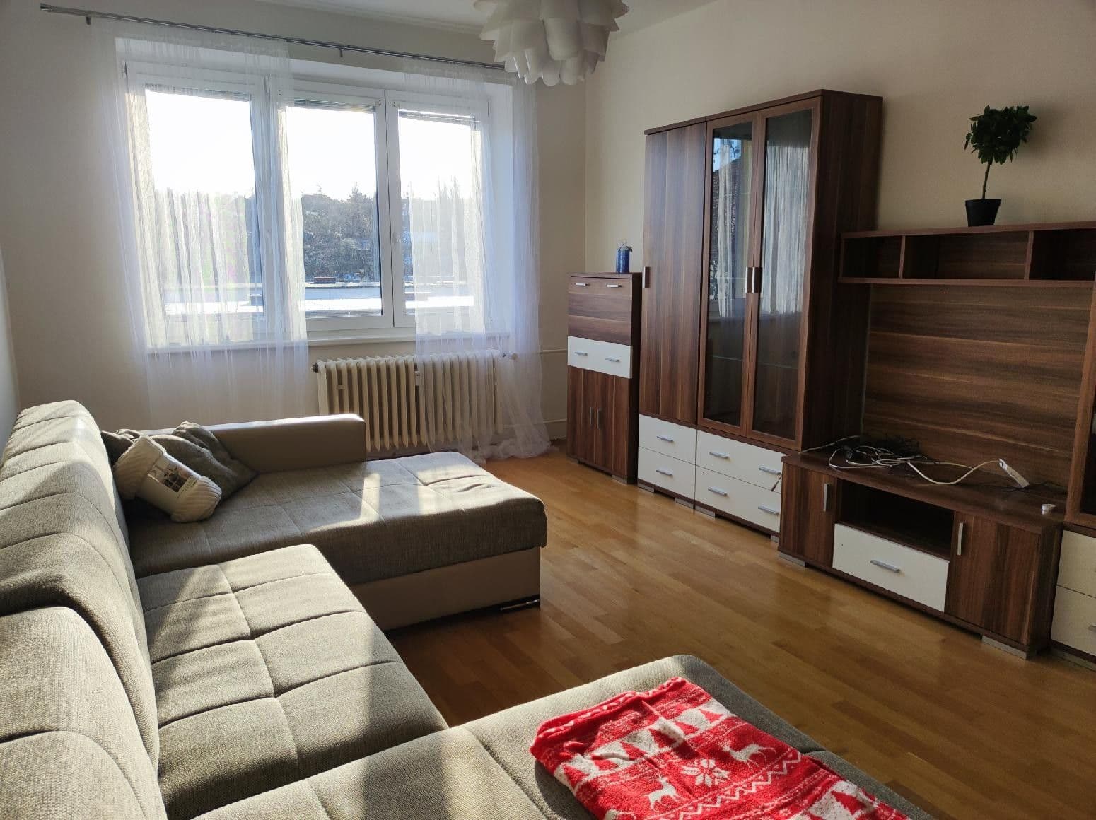 Prenájom bytu 2-izbový 54 m², Generála Píky, Praha, Praha Prenájom bytu 2-izbový 54 m², Generála Píky, Praha, Praha