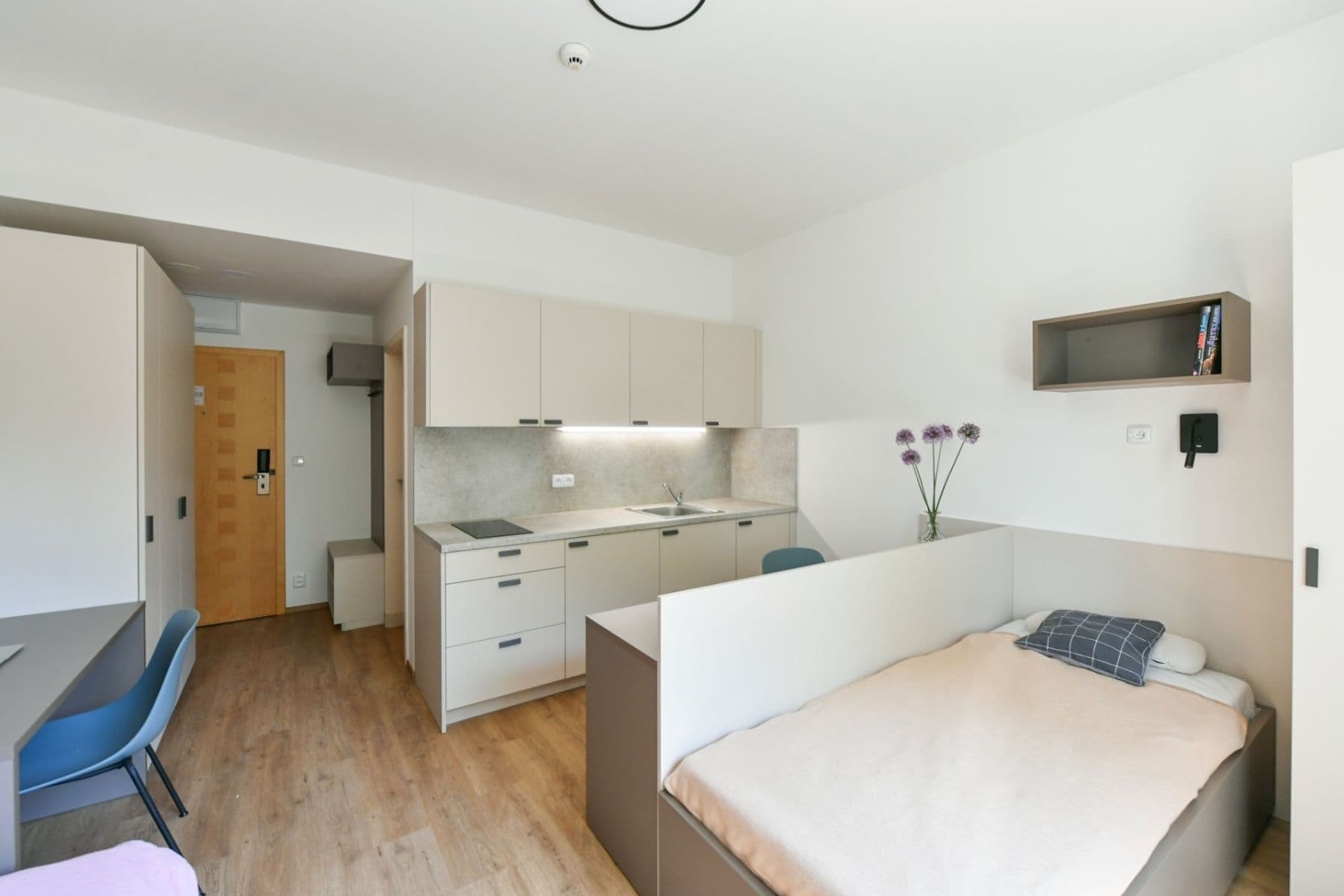 Prenájom bytu 1-izbový 20 m², Na Ostrůvku, Praha, Praha Prenájom bytu 1-izbový 20 m², Na Ostrůvku, Praha, Praha