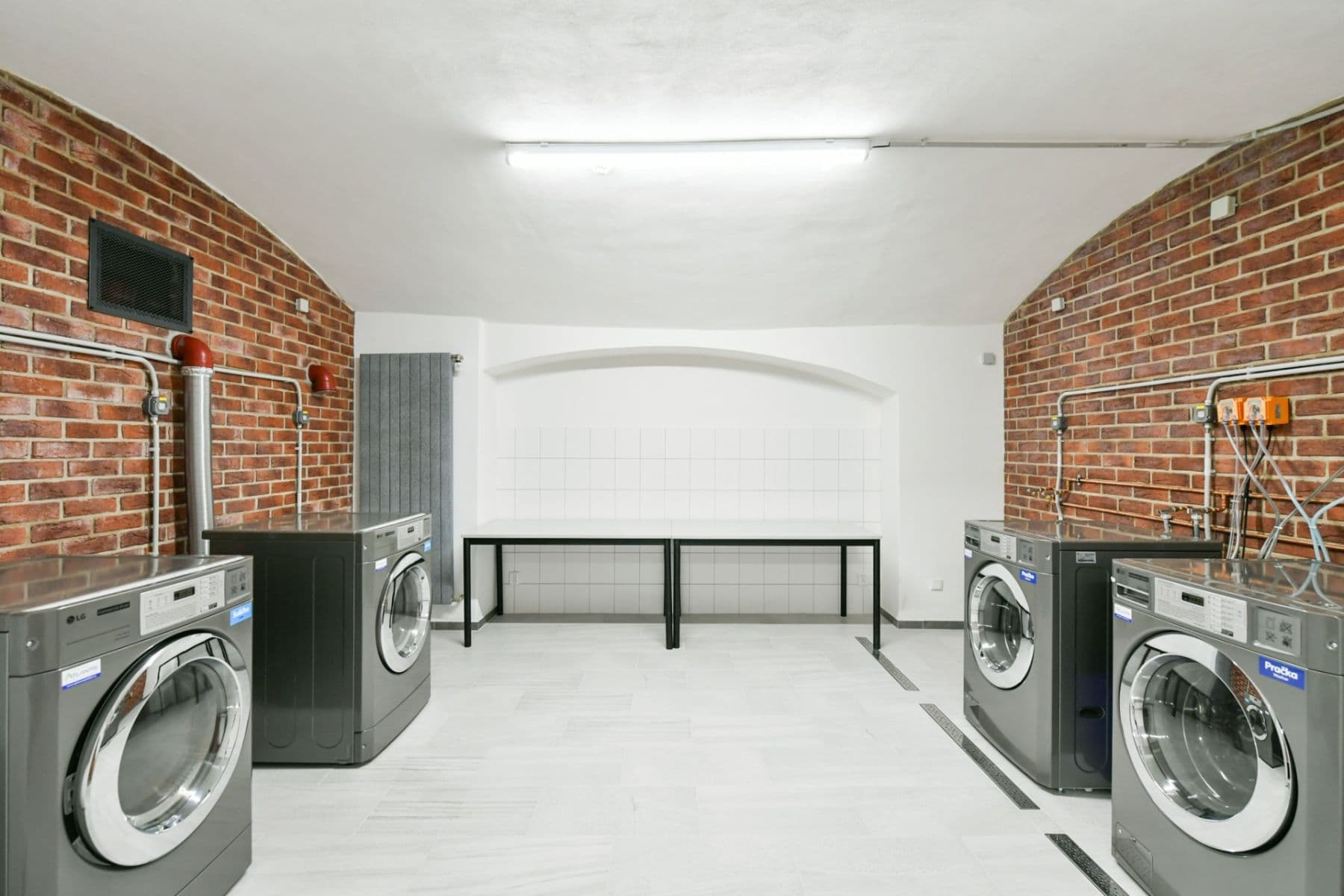 Prenájom bytu 1-izbový 20 m², Na Ostrůvku, Praha, Praha Prenájom bytu 1-izbový 20 m², Na Ostrůvku, Praha, Praha