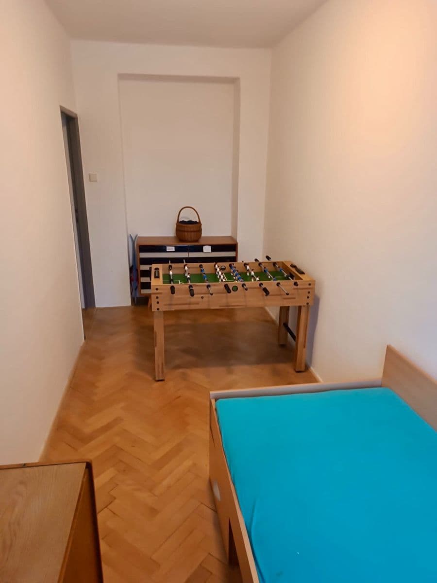 Prenájom bytu 3-izbový 65 m², Wolkerova, Žďár nad Sázavou, Kraj Vysočina Prenájom bytu 3-izbový 65 m², Wolkerova, Žďár nad Sázavou, Kraj Vysočina