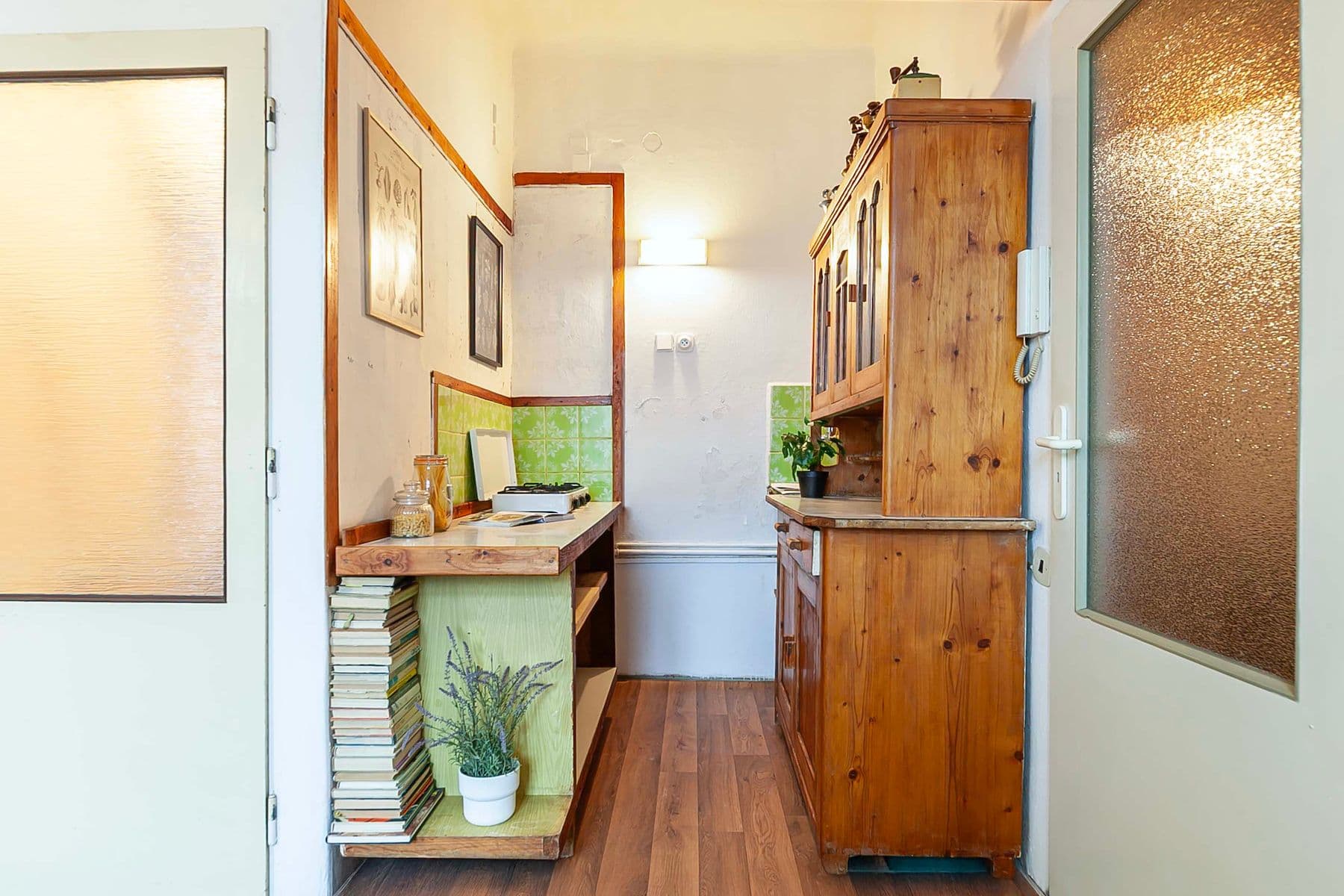 Predaj bytu 1-izbový 38 m², Tusarova, Praha, Praha Predaj bytu 1-izbový 38 m², Tusarova, Praha, Praha